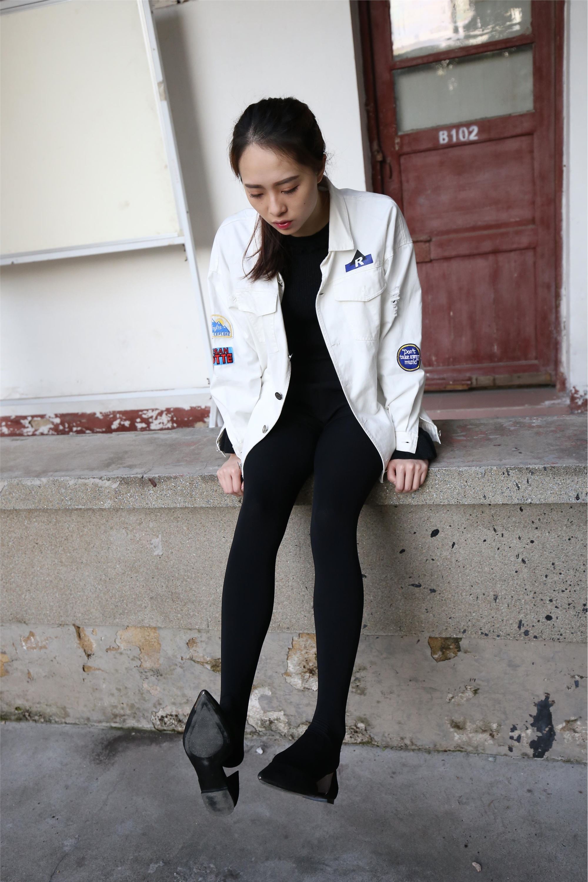 大西瓜美女图片 Z2-1 衬黑厚丝600p1