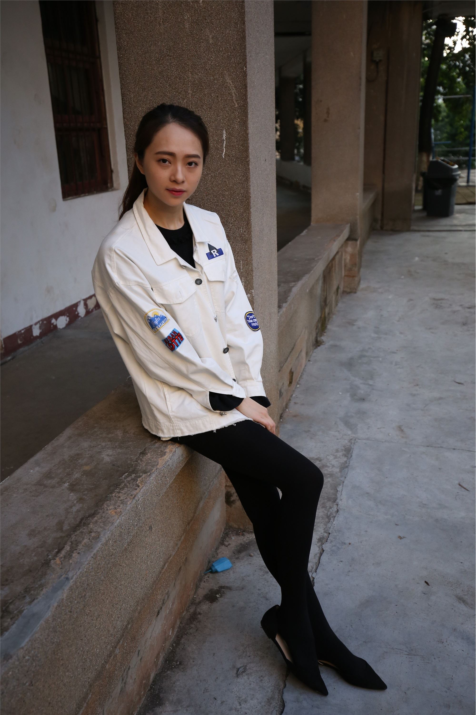 大西瓜美女图片 Z2-1 衬黑厚丝600p1