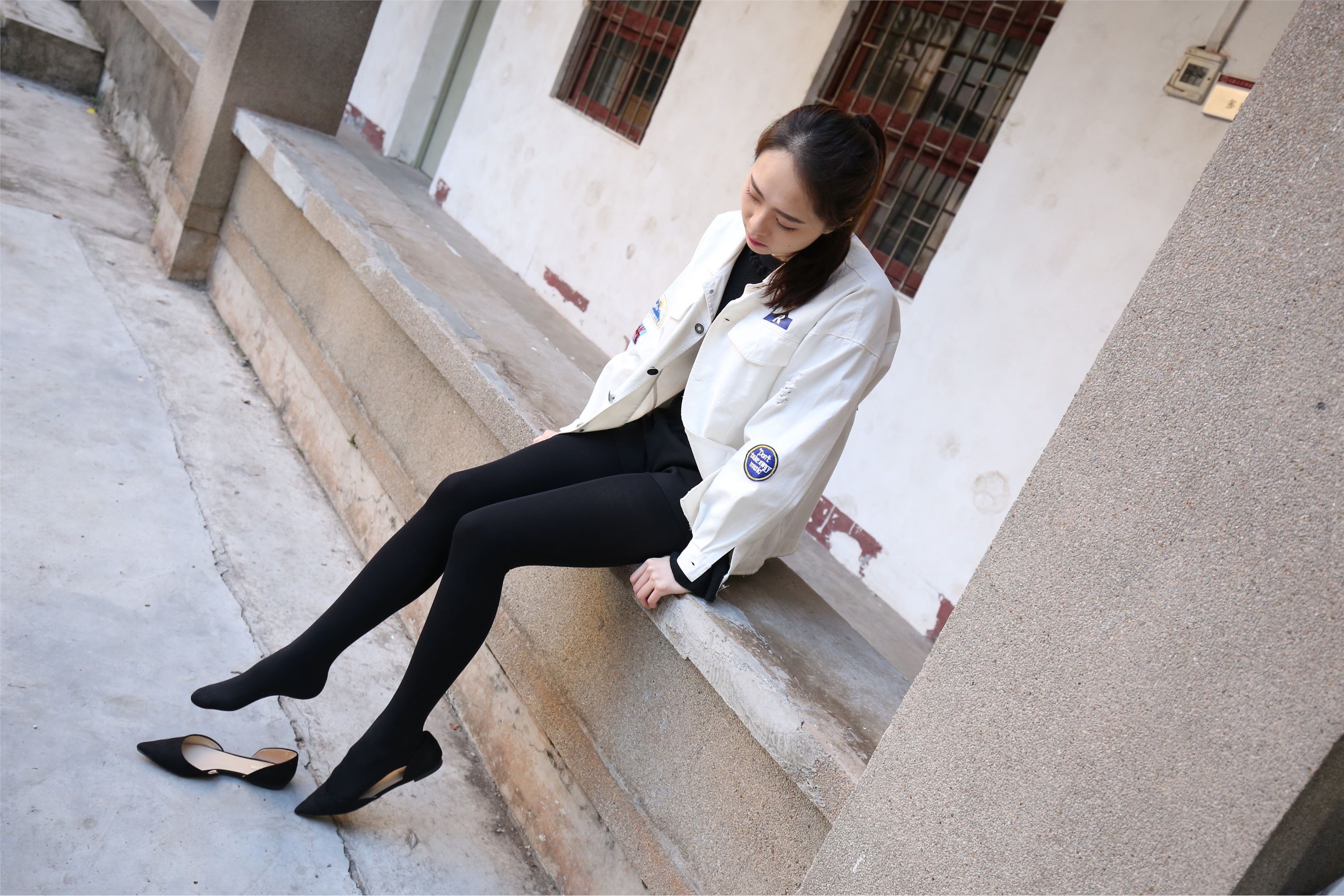 大西瓜美女图片 Z2-1 衬黑厚丝600p1