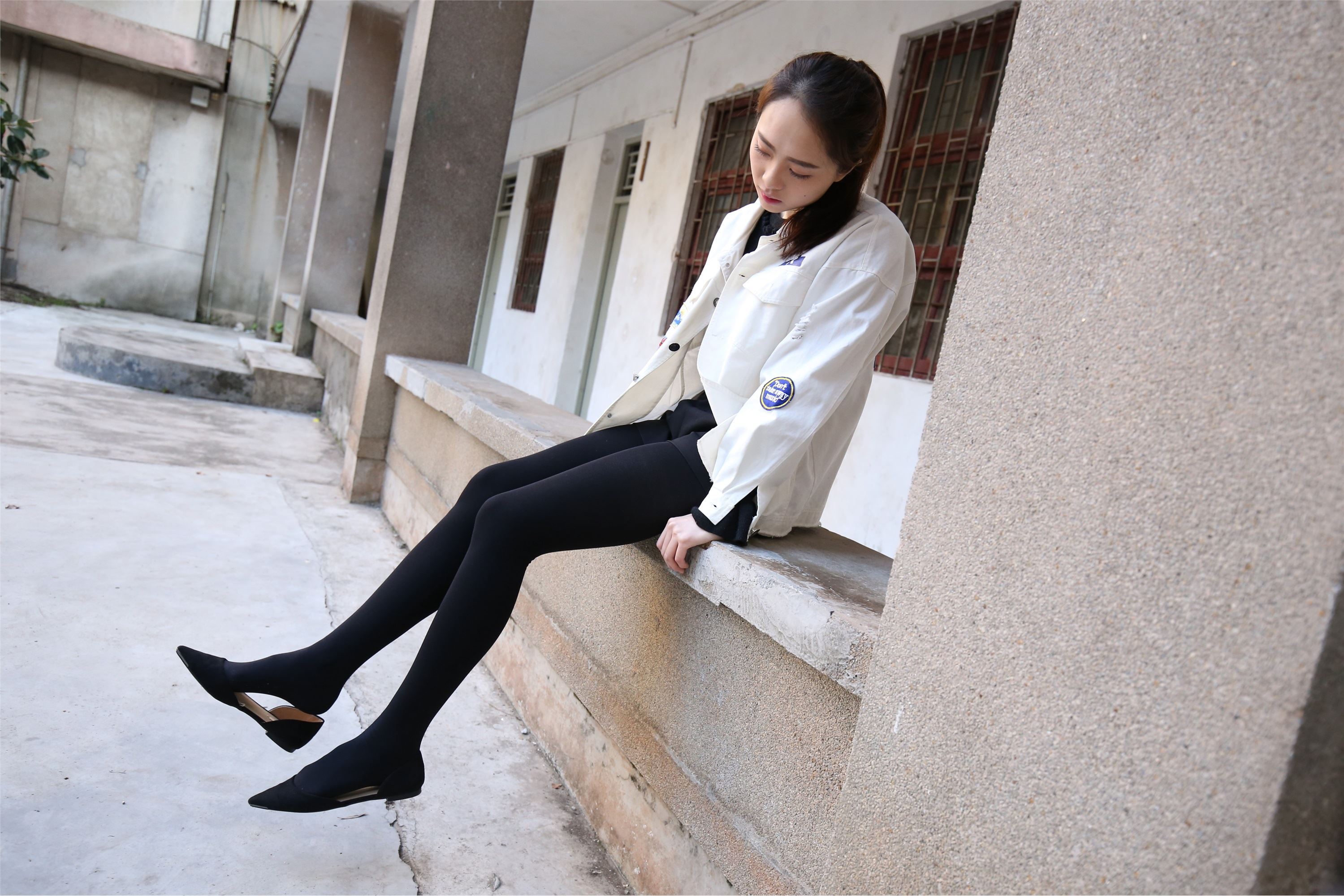 大西瓜美女图片 Z2-1 衬黑厚丝600p1