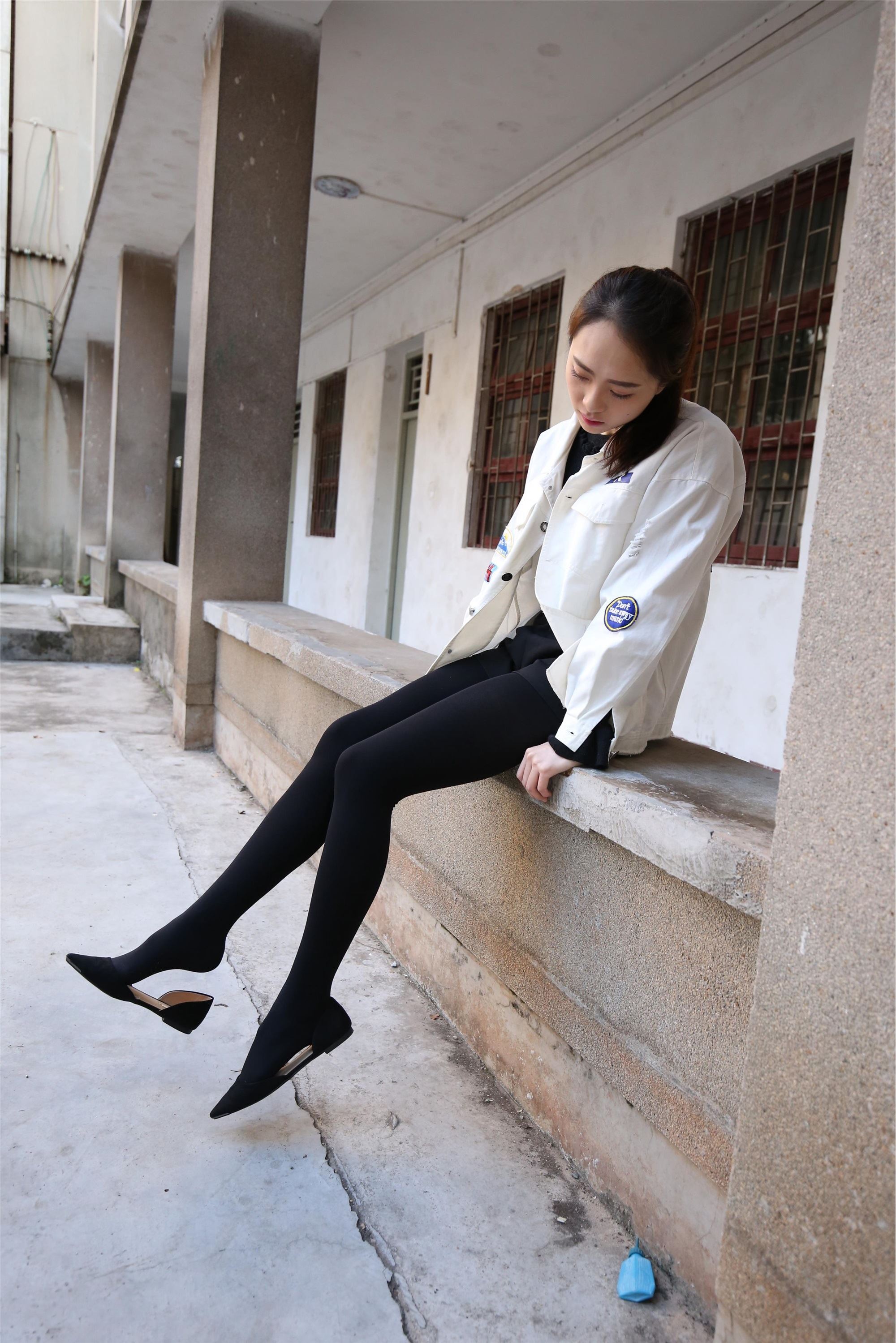 大西瓜美女图片 Z2-1 衬黑厚丝600p1