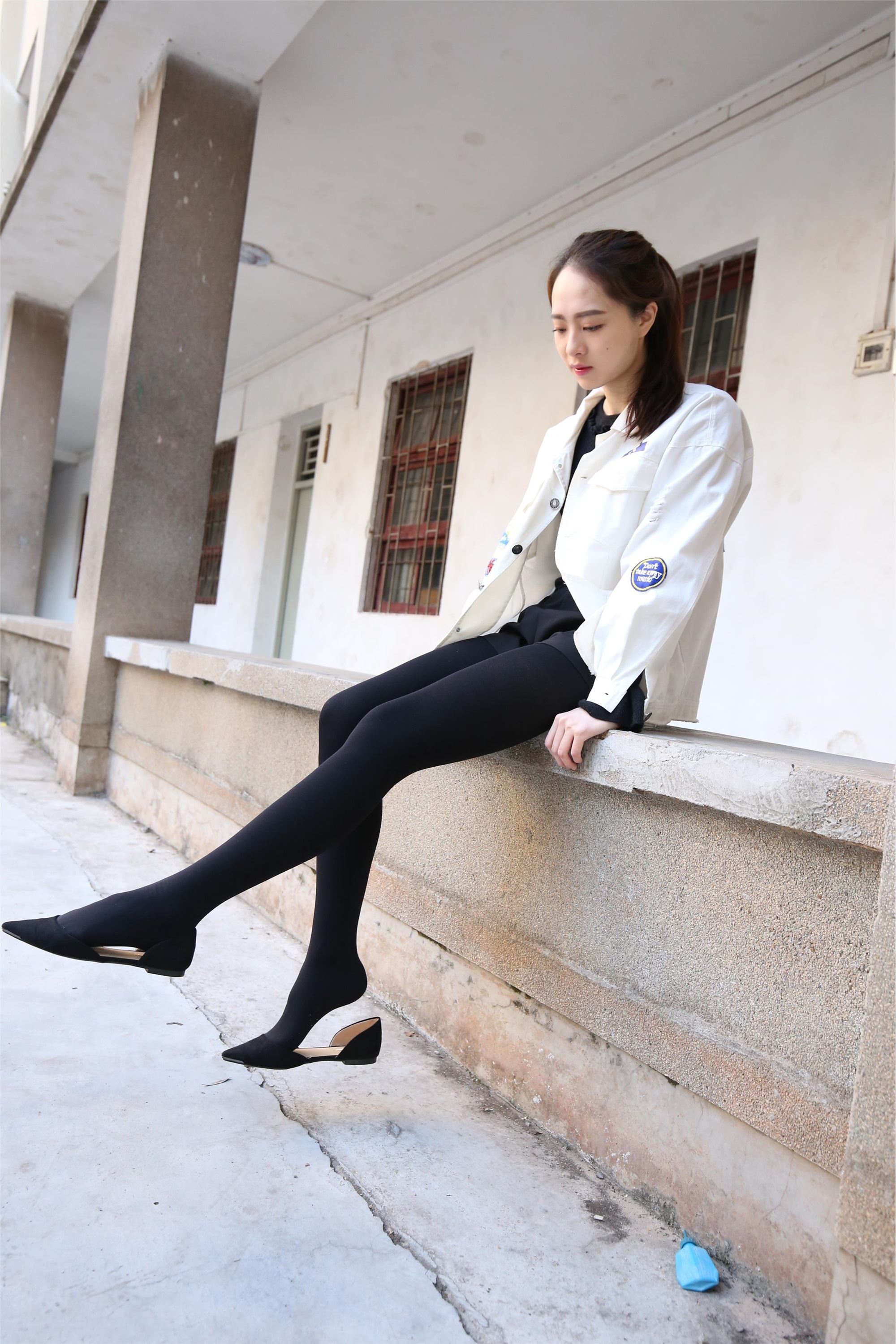 大西瓜美女图片 Z2-1 衬黑厚丝600p1