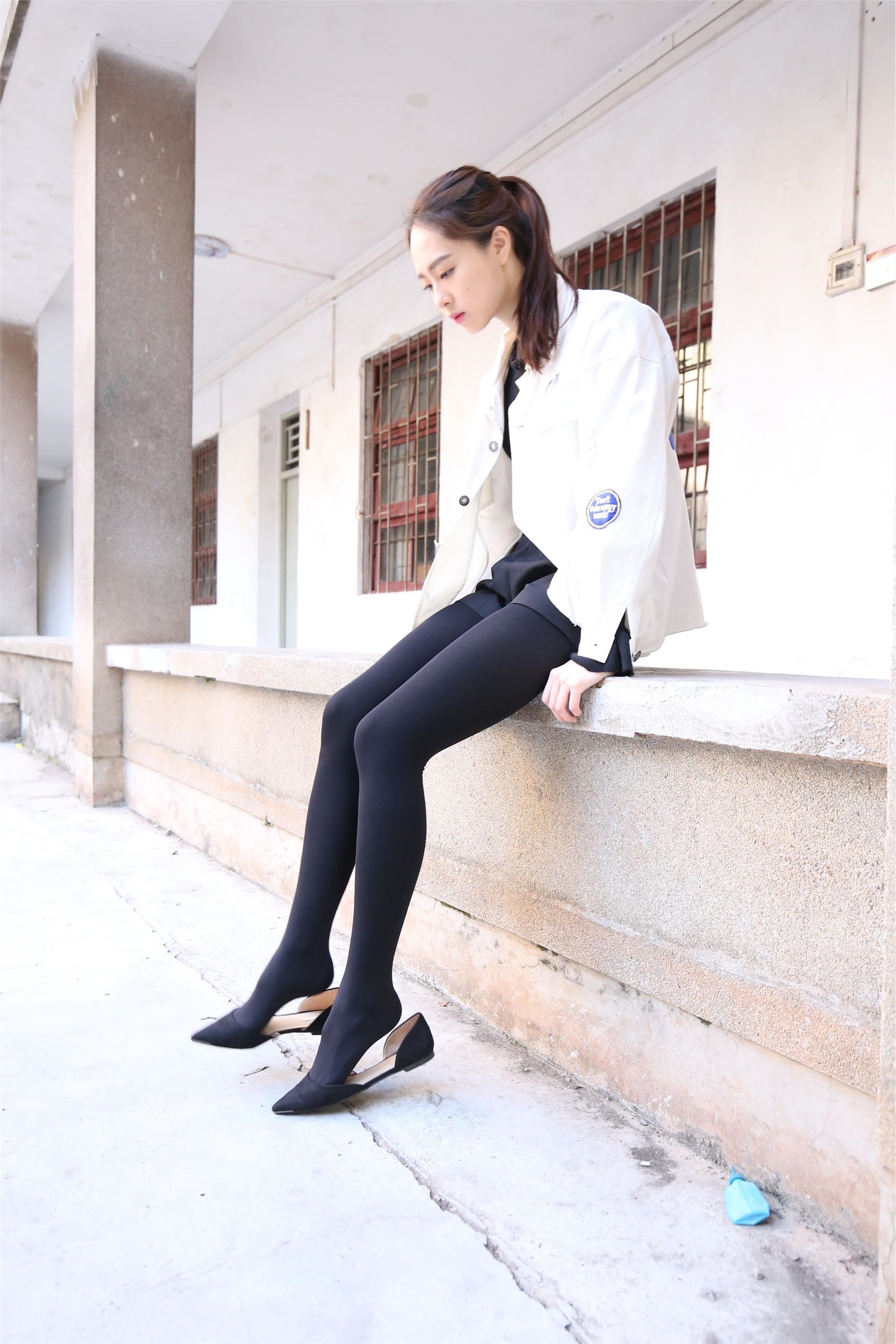 大西瓜美女图片 Z2-1 衬黑厚丝600p1