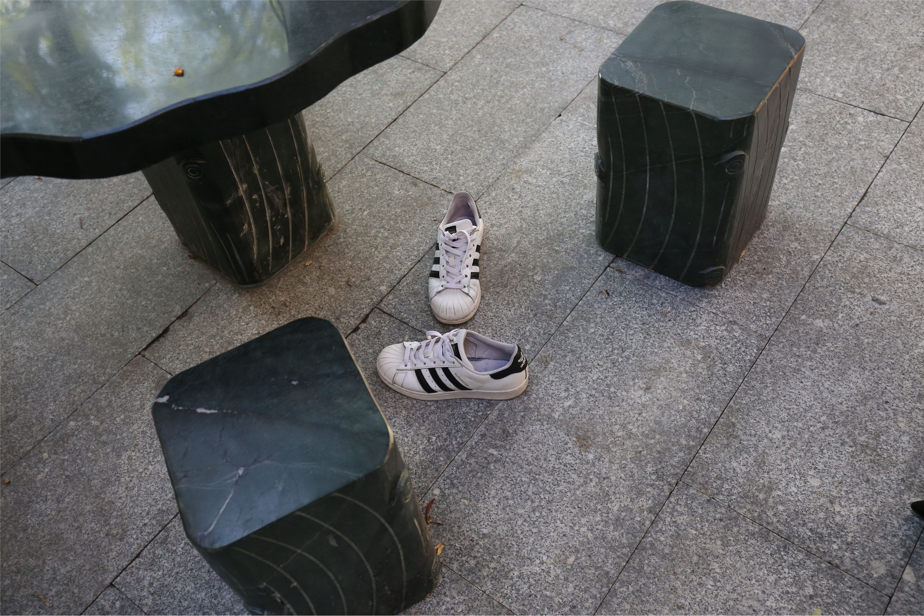 大西瓜美女图片 Z2-1 衬黑厚丝600p1