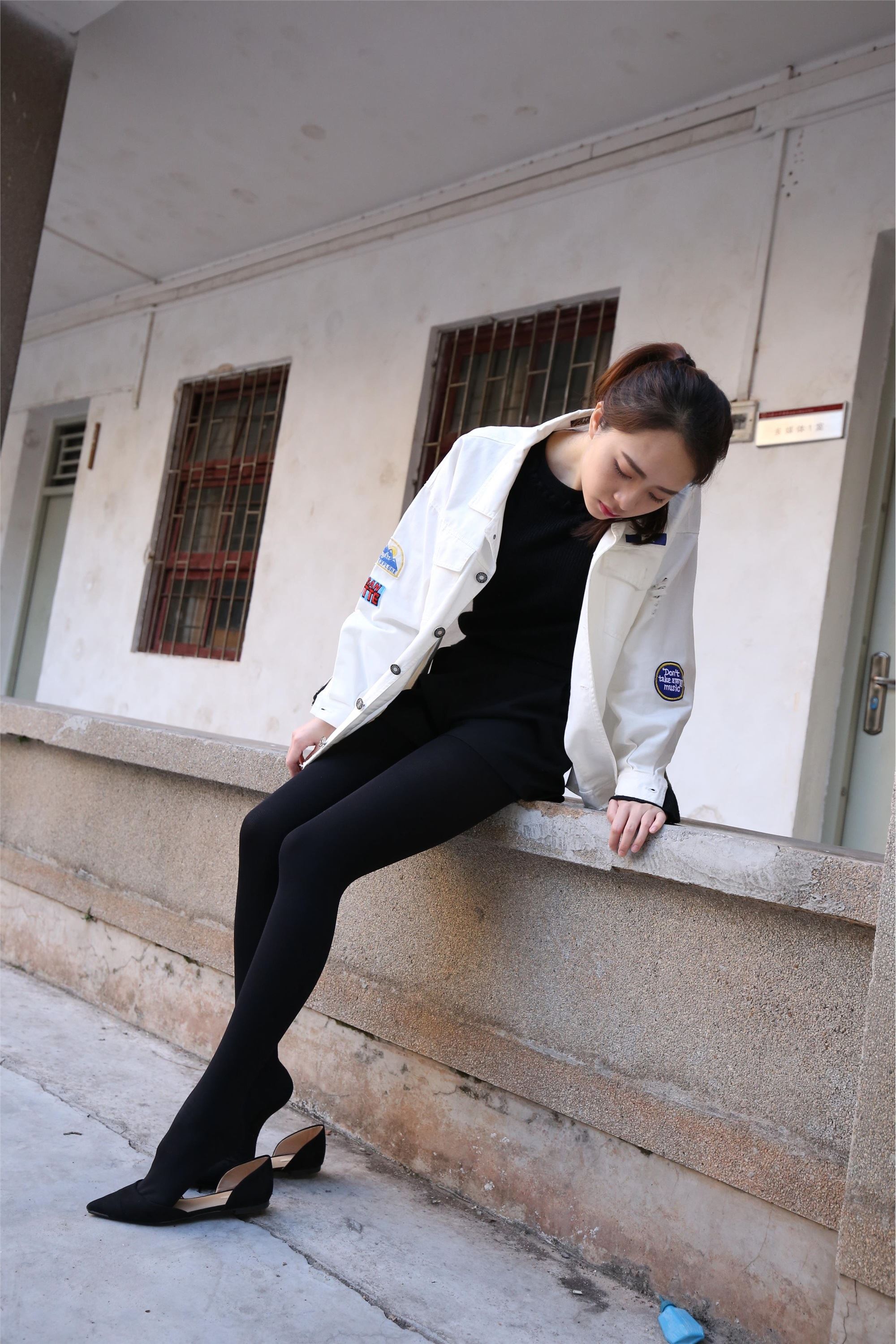 大西瓜美女图片 Z2-1 衬黑厚丝600p1