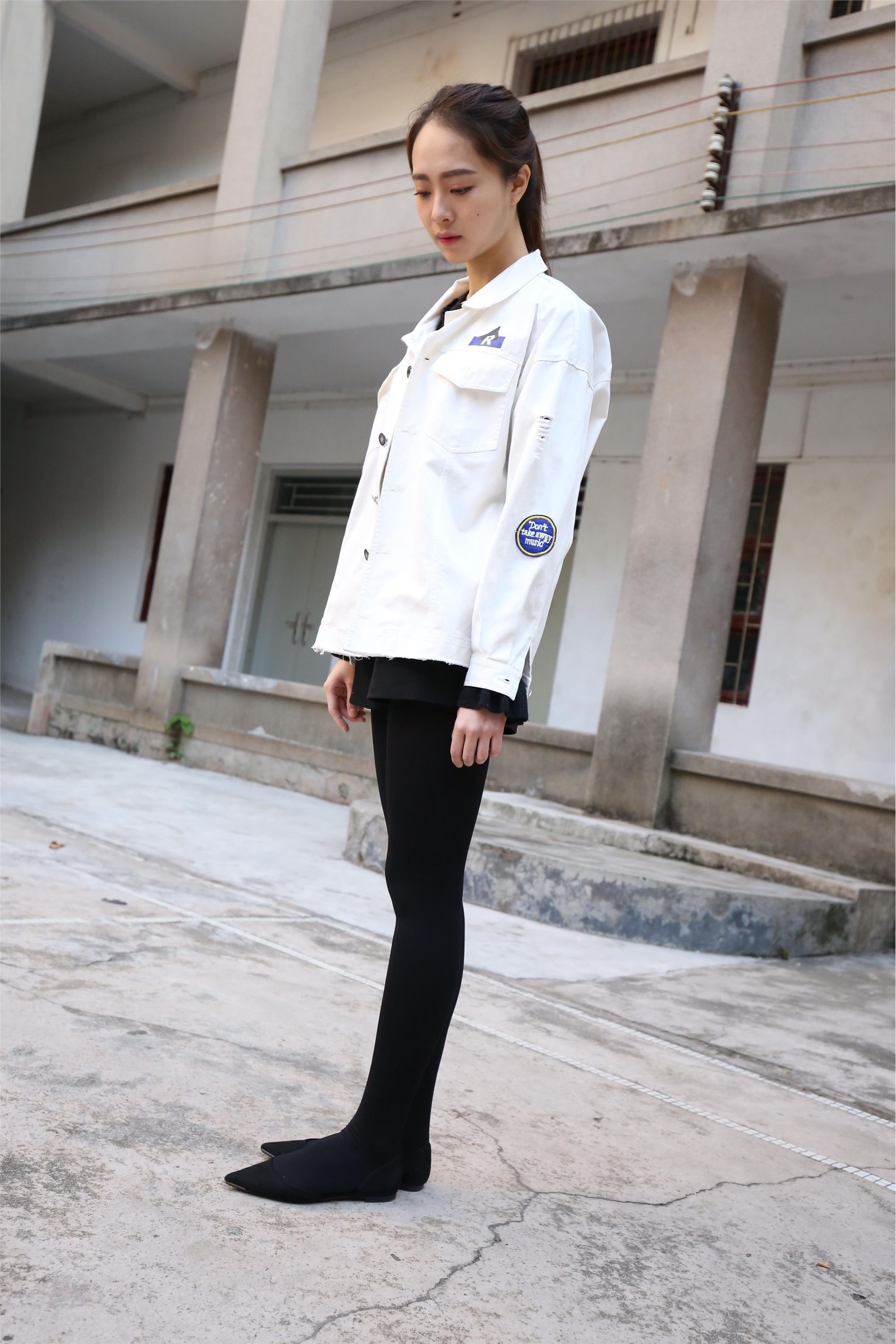 大西瓜美女图片 Z2-1 衬黑厚丝600p1