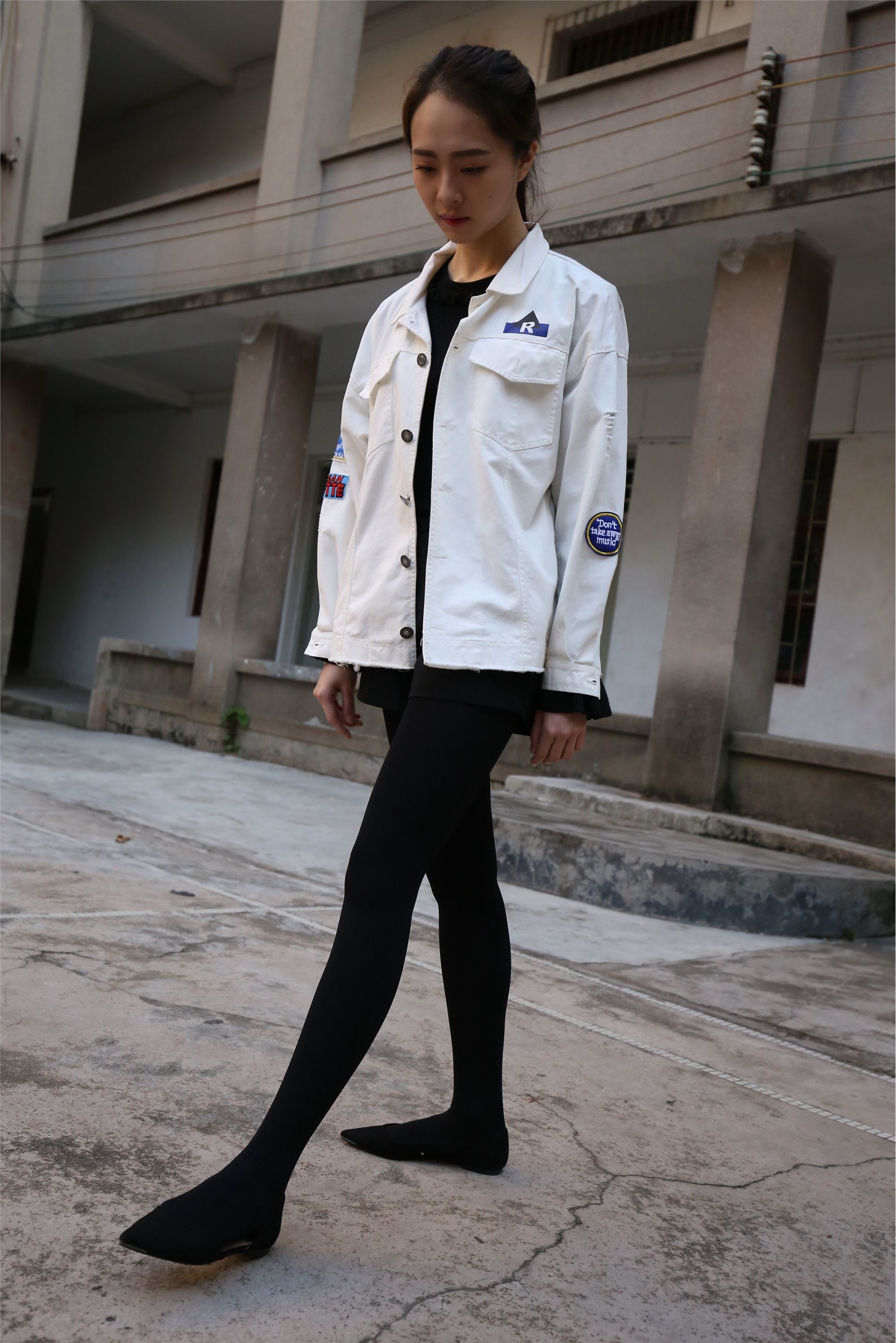 大西瓜美女图片 Z2-1 衬黑厚丝600p1