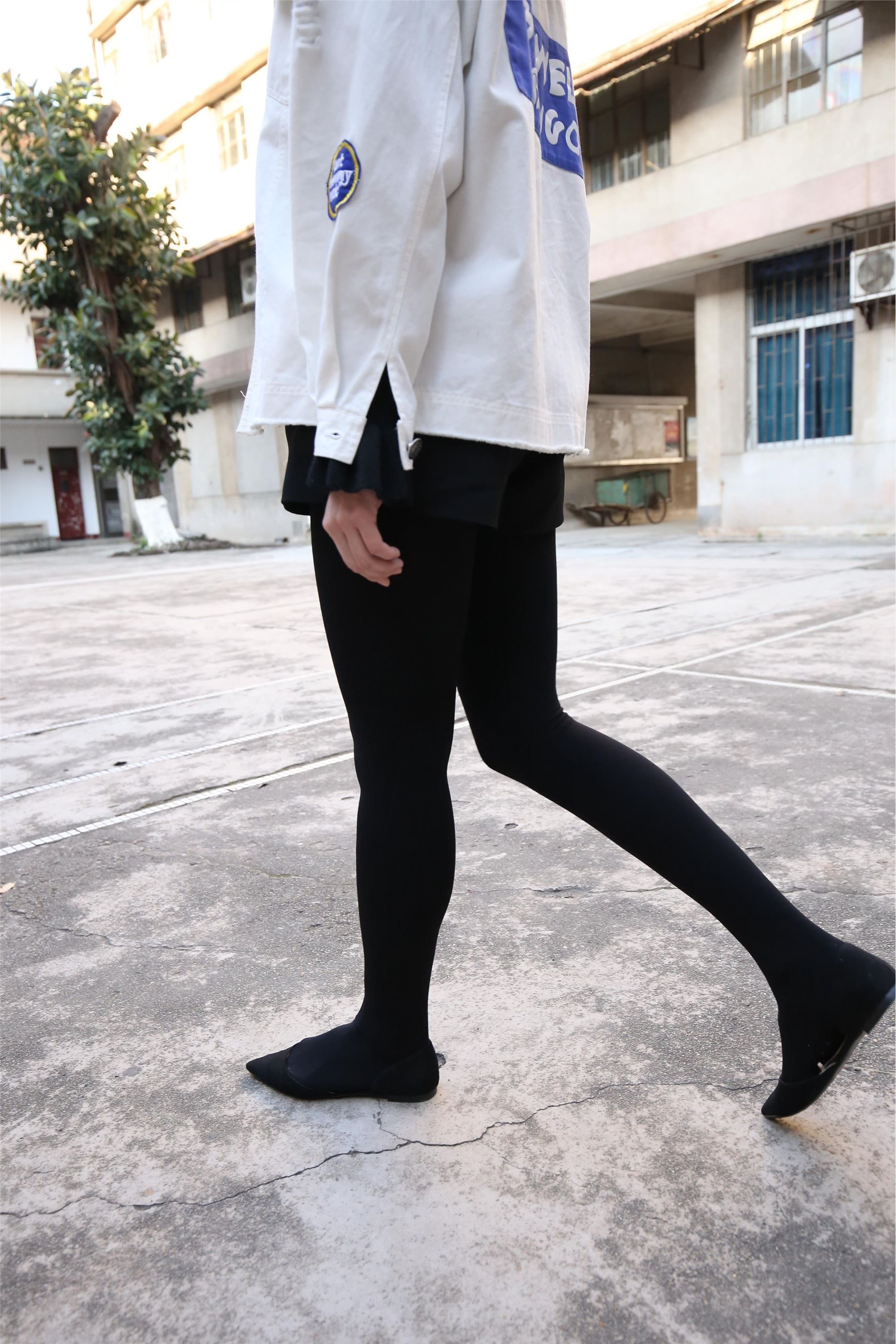 大西瓜美女图片 Z2-1 衬黑厚丝600p1