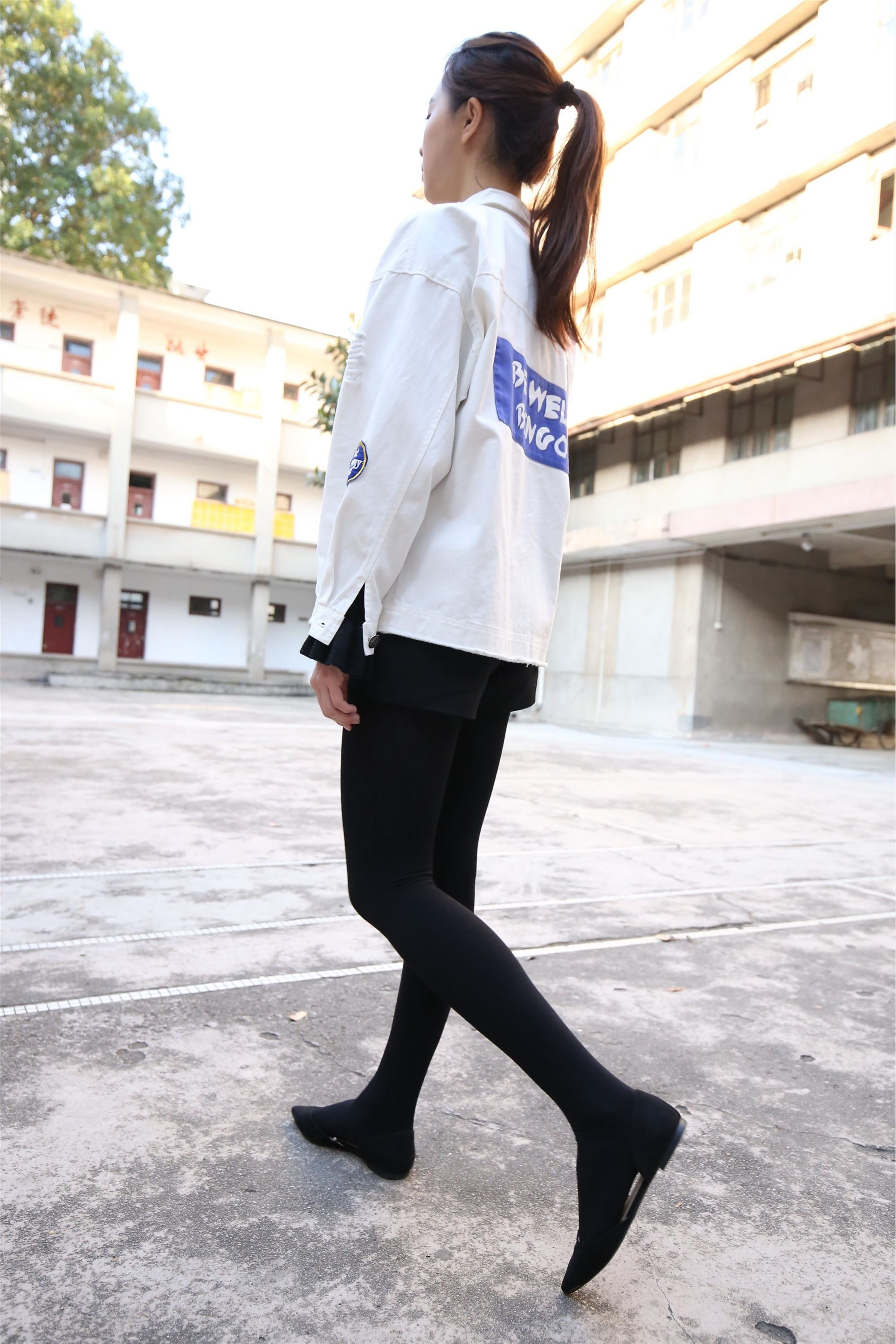 大西瓜美女图片 Z2-1 衬黑厚丝600p1