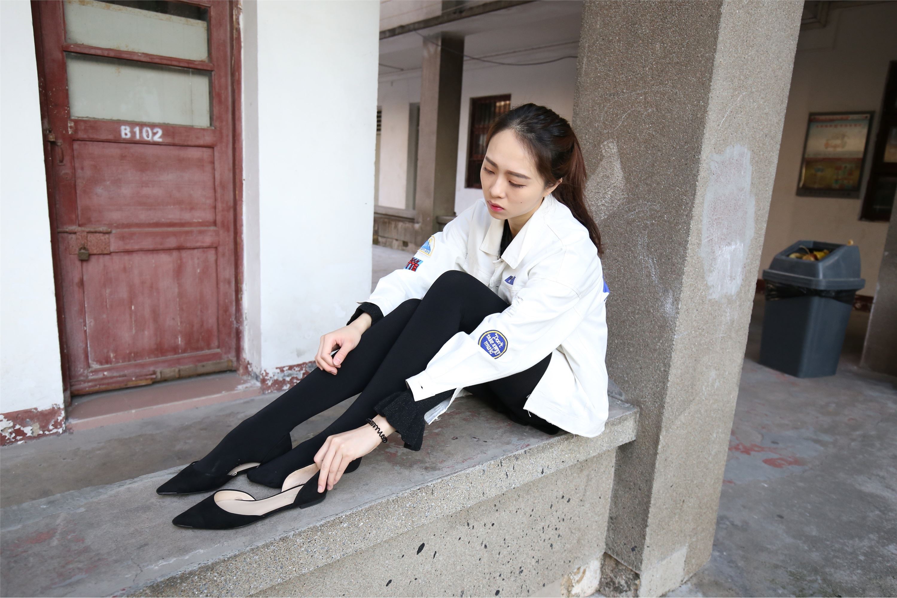 大西瓜美女图片 Z2-1 衬黑厚丝600p1