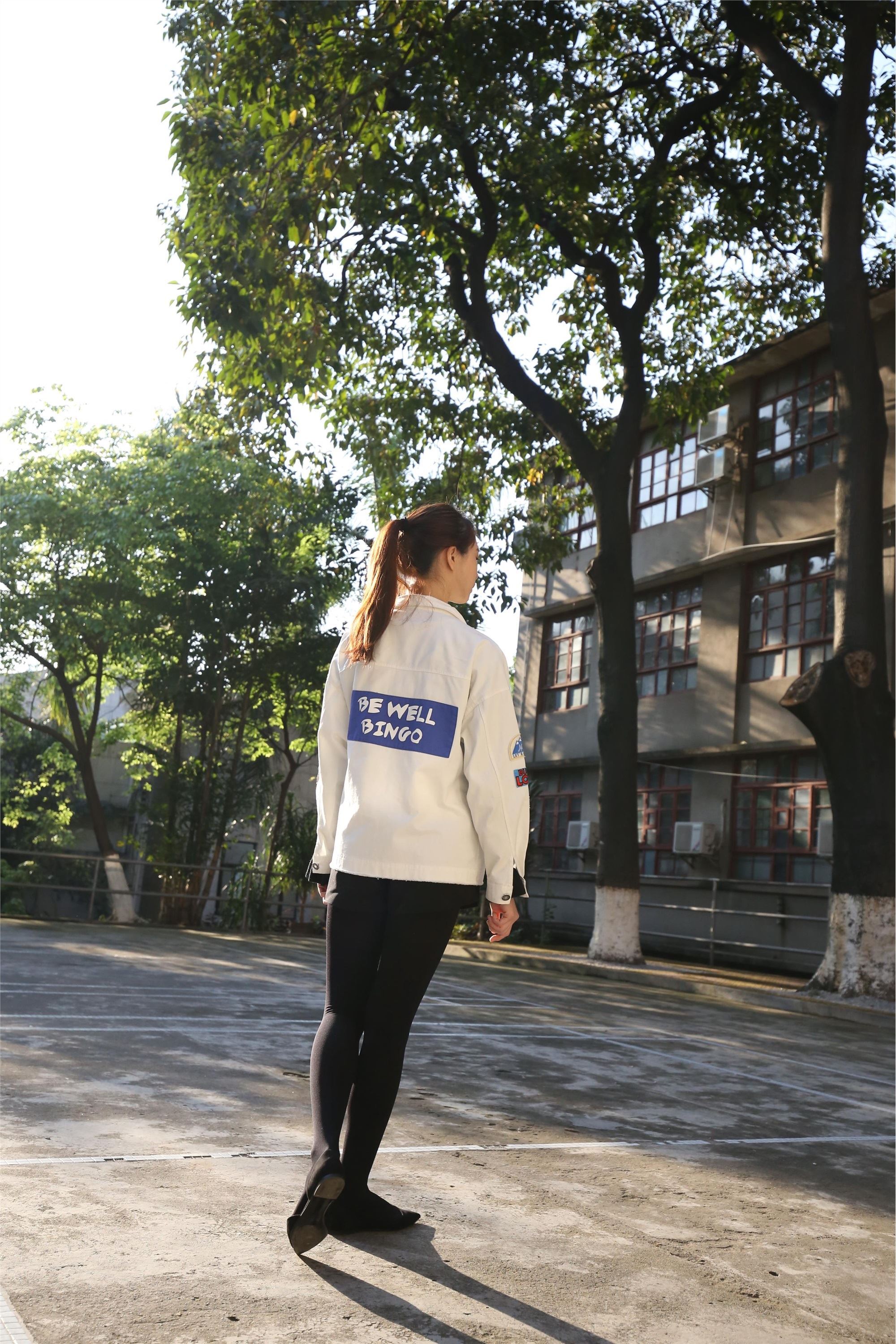 大西瓜美女图片 Z2-1 衬黑厚丝600p2