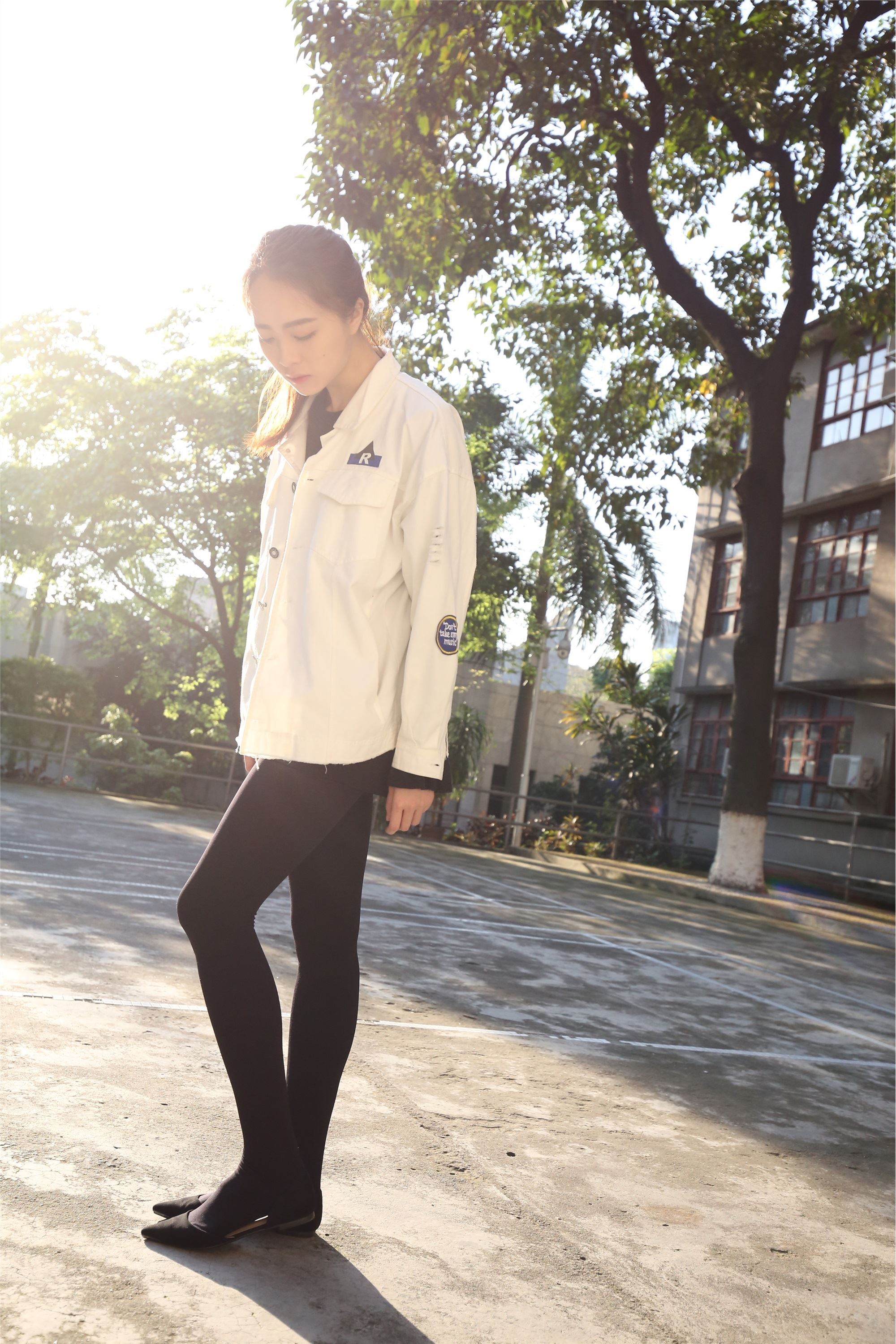 大西瓜美女图片 Z2-1 衬黑厚丝600p2