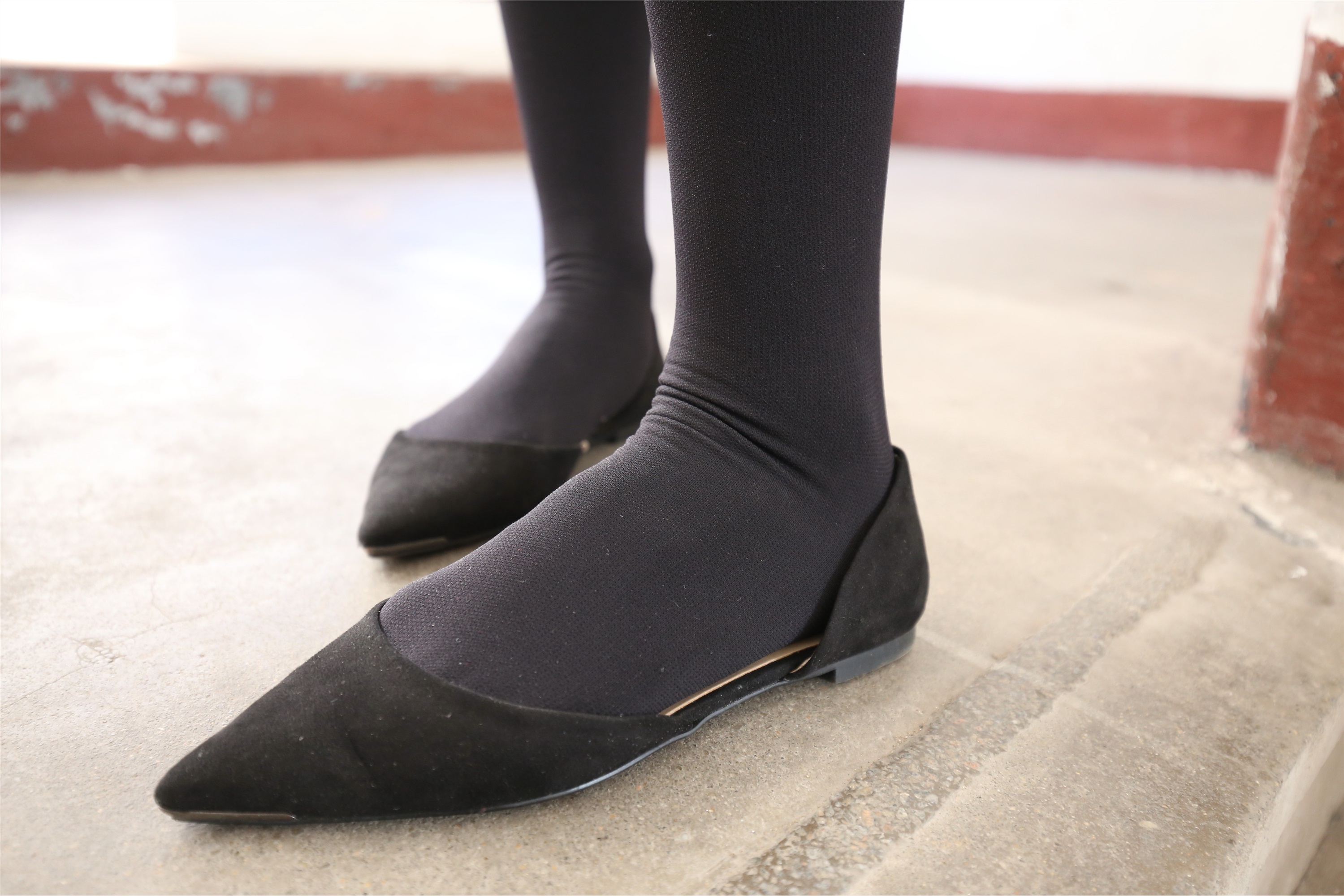 大西瓜美女图片 Z2-1 衬黑厚丝600p3