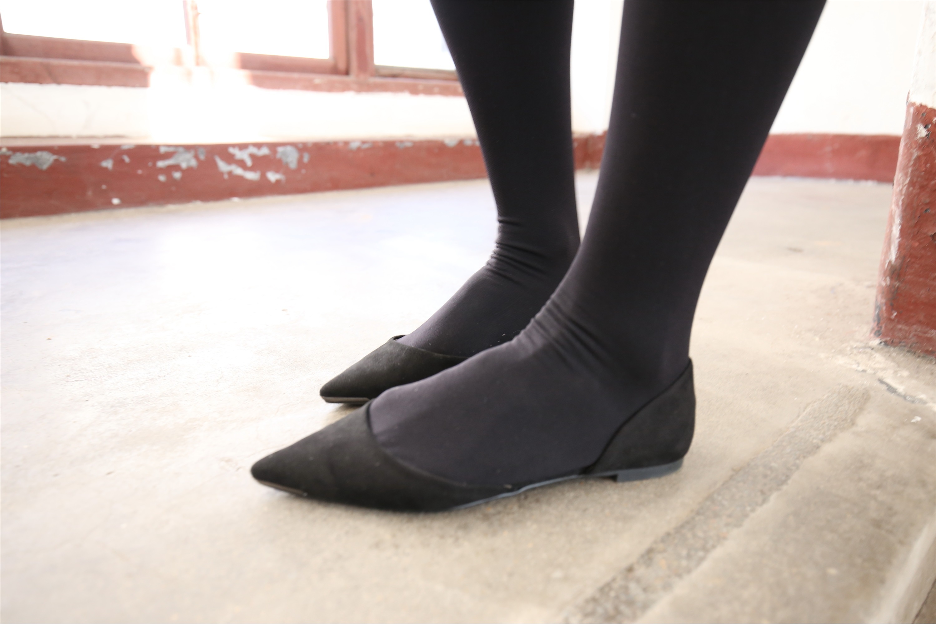 大西瓜美女图片 Z2-1 衬黑厚丝600p3