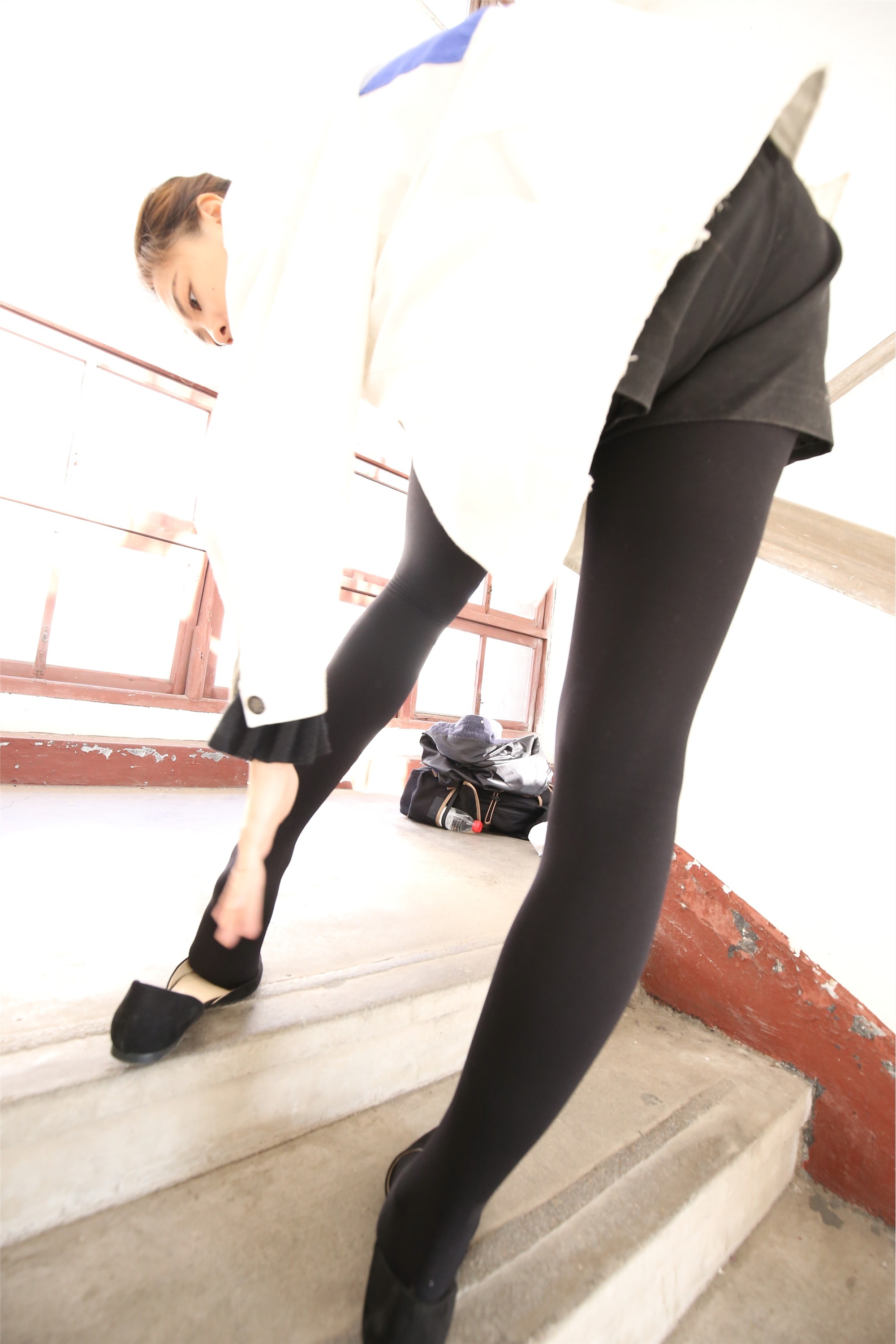 大西瓜美女图片 Z2-1 衬黑厚丝600p4