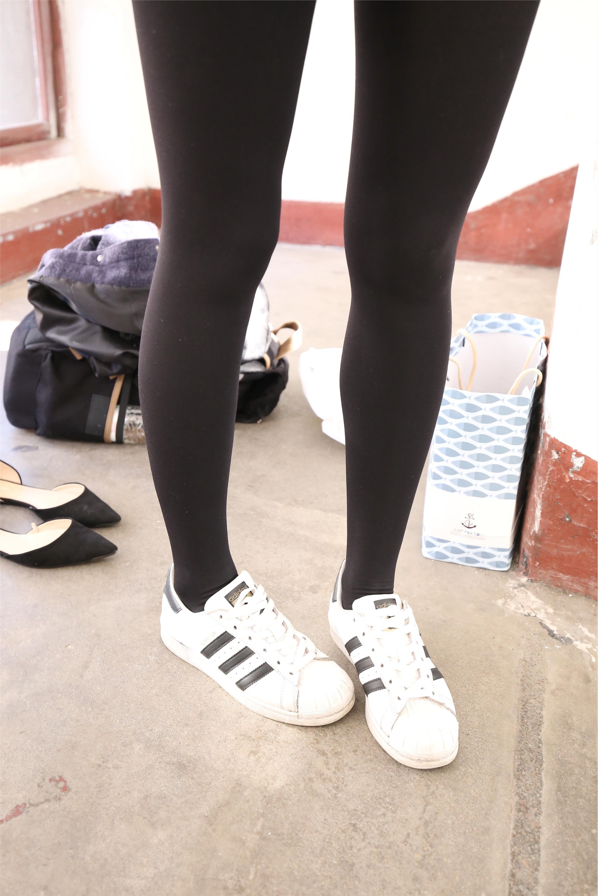 大西瓜美女图片 Z2-1 衬黑厚丝600p4