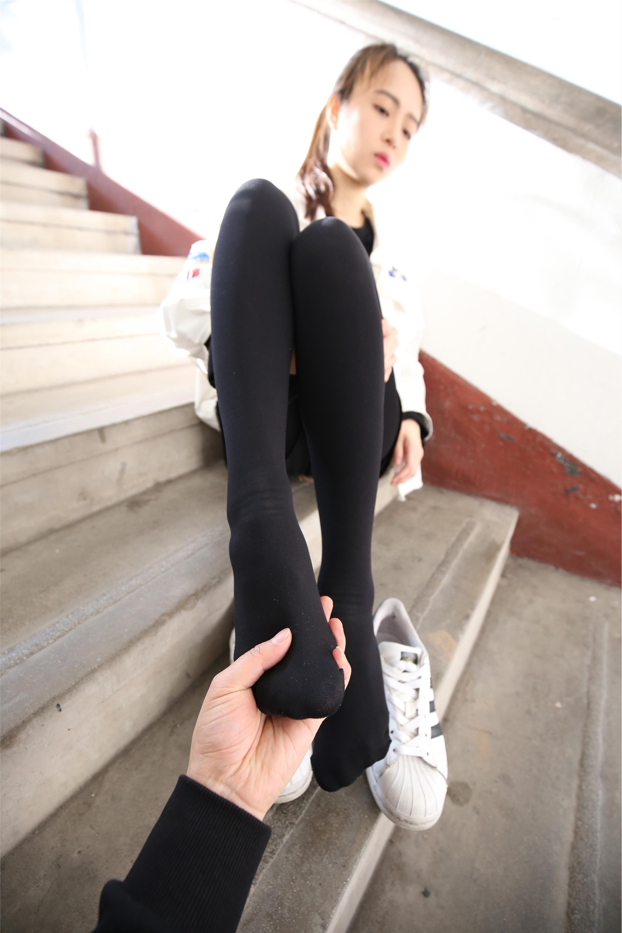 大西瓜美女图片 Z2-1 衬黑厚丝600p5