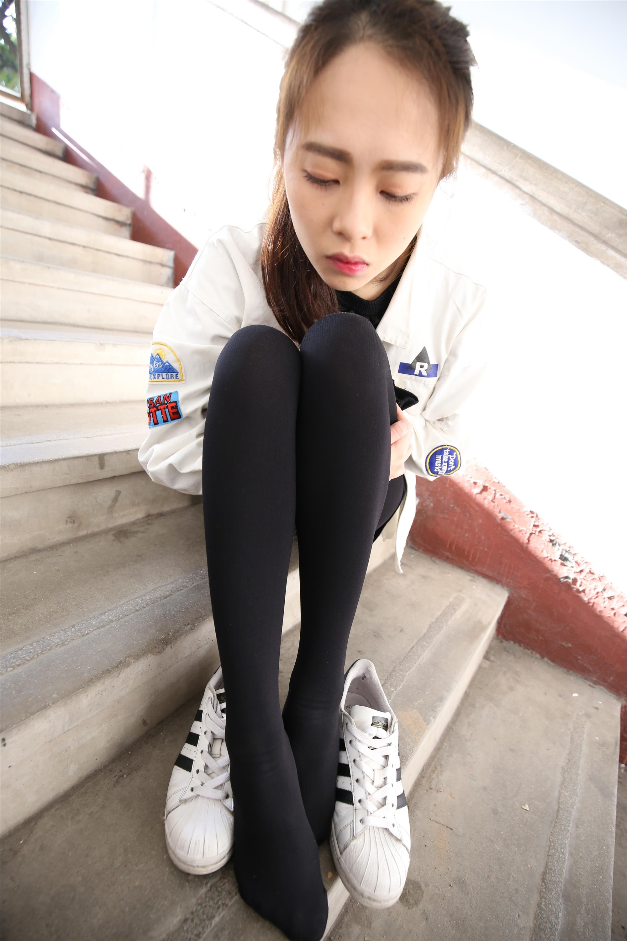 大西瓜美女图片 Z2-1 衬黑厚丝600p5