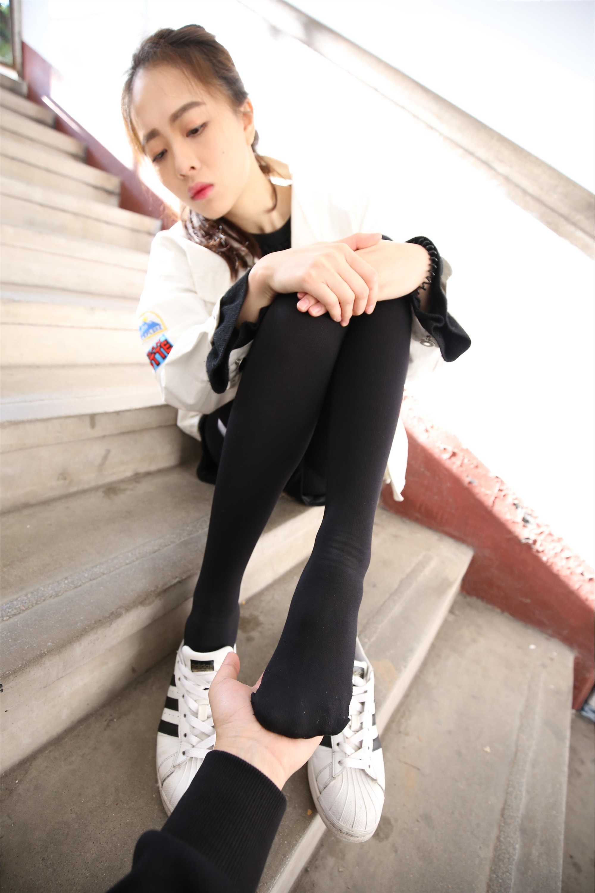 大西瓜美女图片 Z2-1 衬黑厚丝600p5