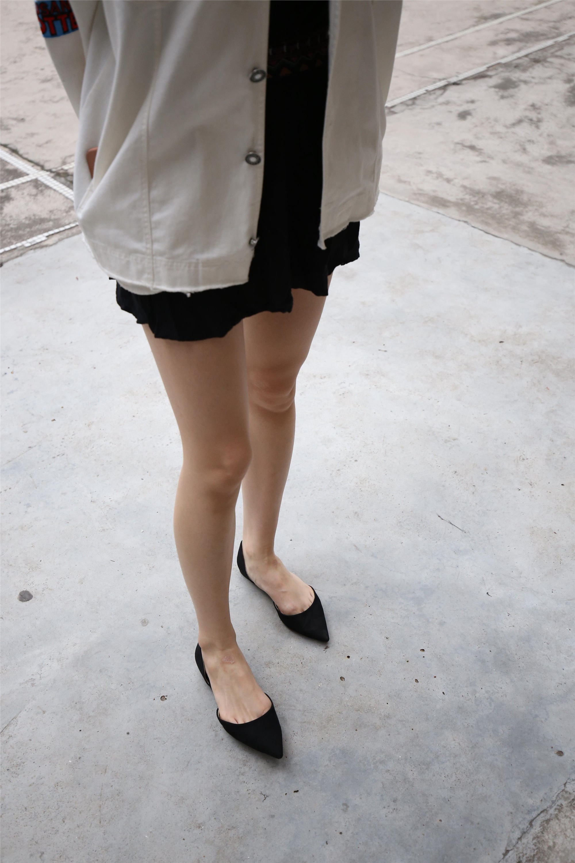 大西瓜美女图片 Z2-3 衫裸足561p1