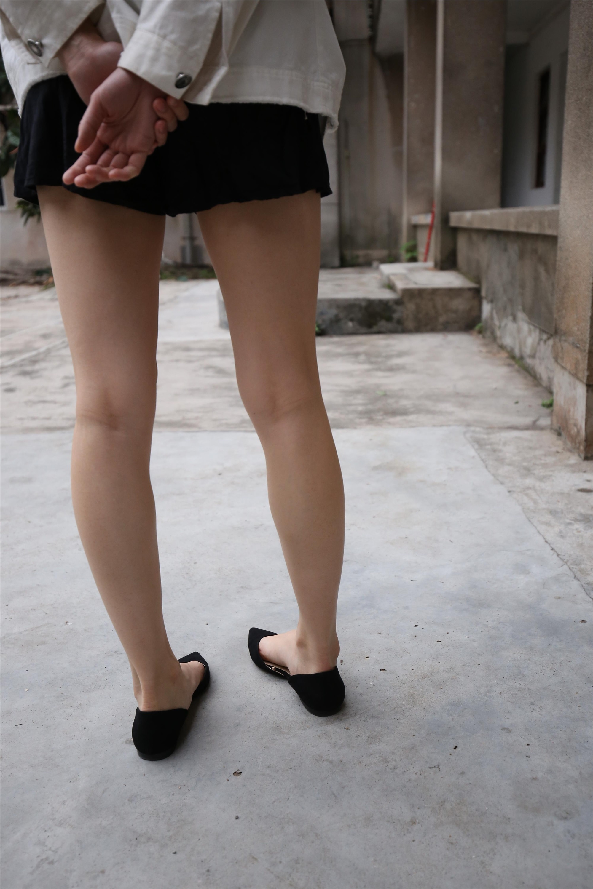 大西瓜美女图片 Z2-3 衫裸足561p1