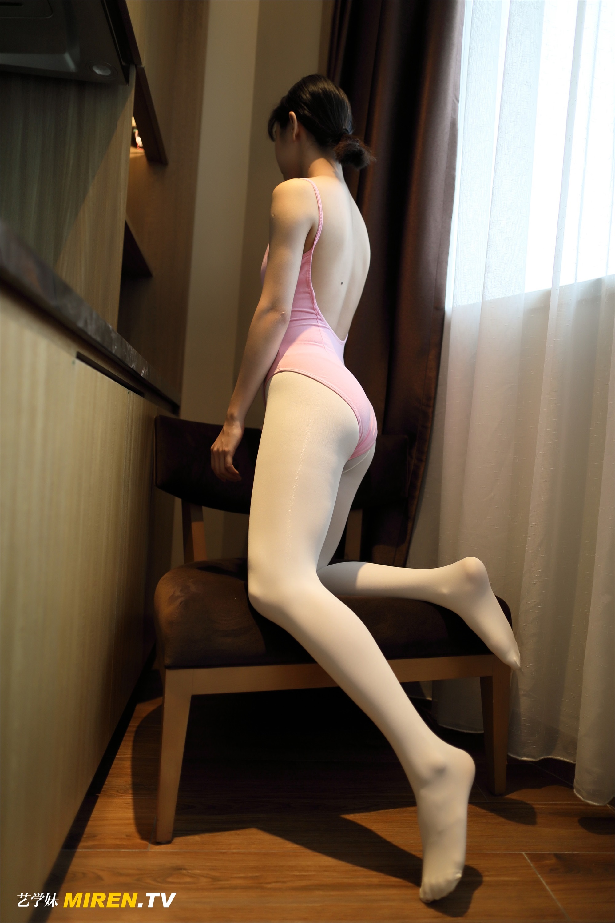 ROSI写真 2019.10.05 艺学妹 NO.0036