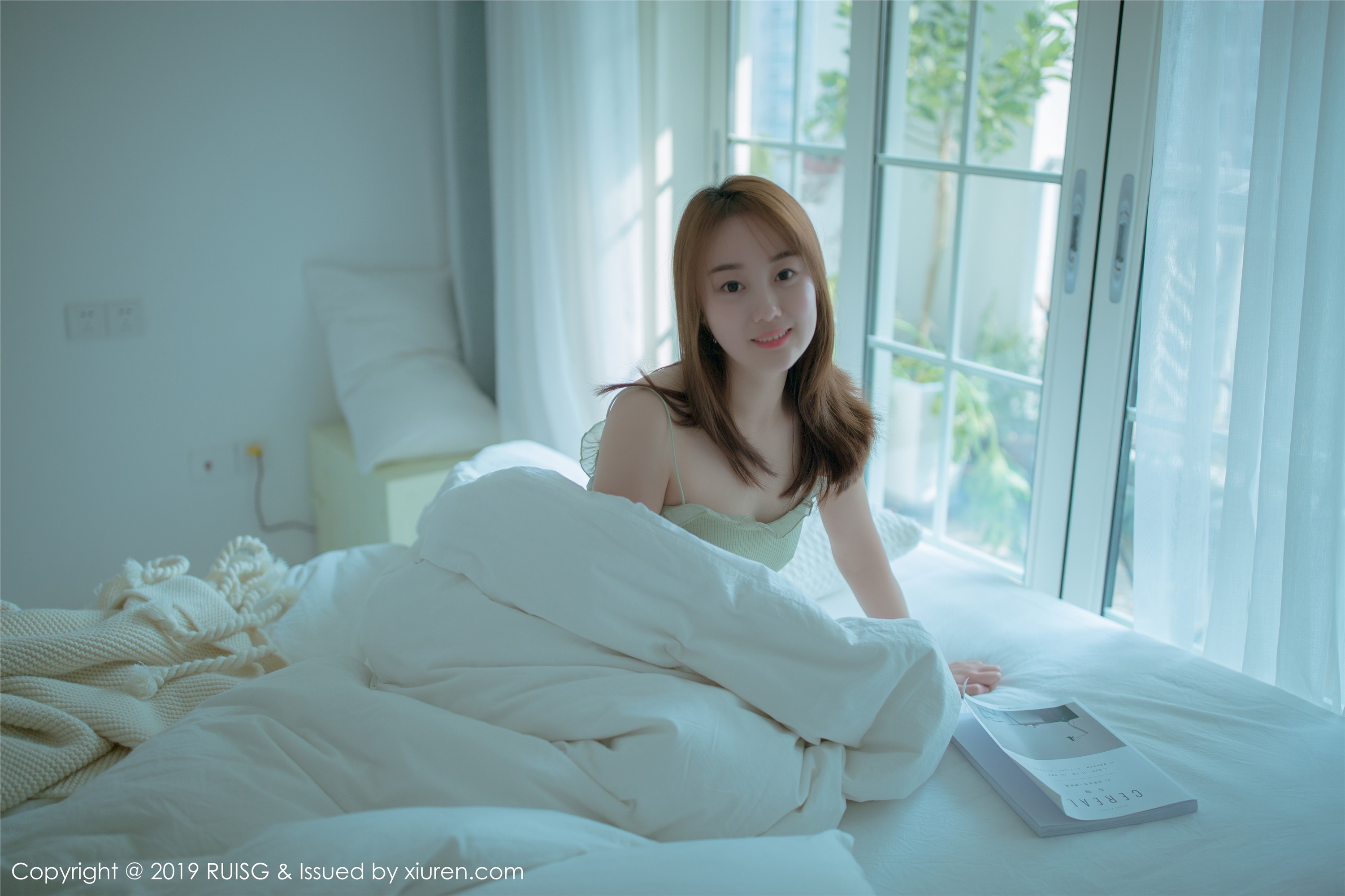 RuiSG瑞丝馆 2019-09-02 Vol.080 风衣月Lucy