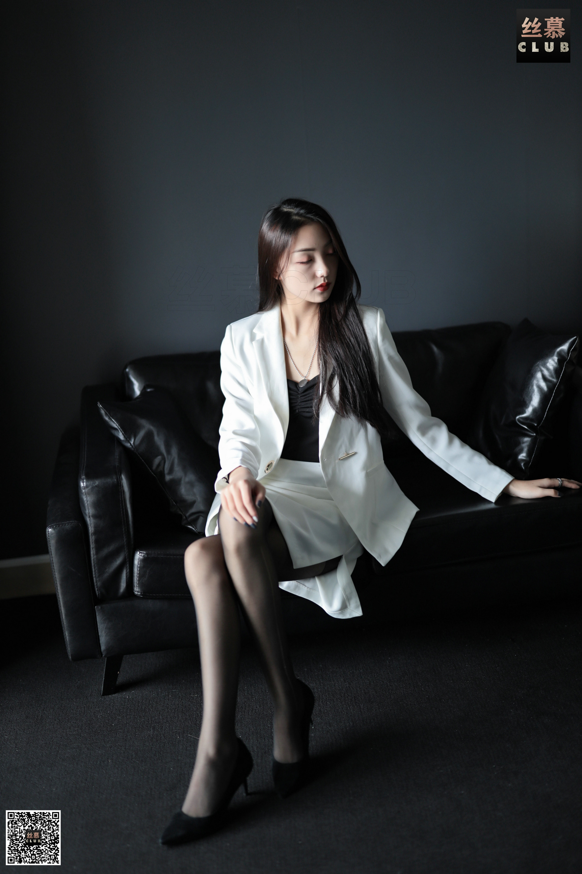 丝慕写真 职业白领 – 诗晴