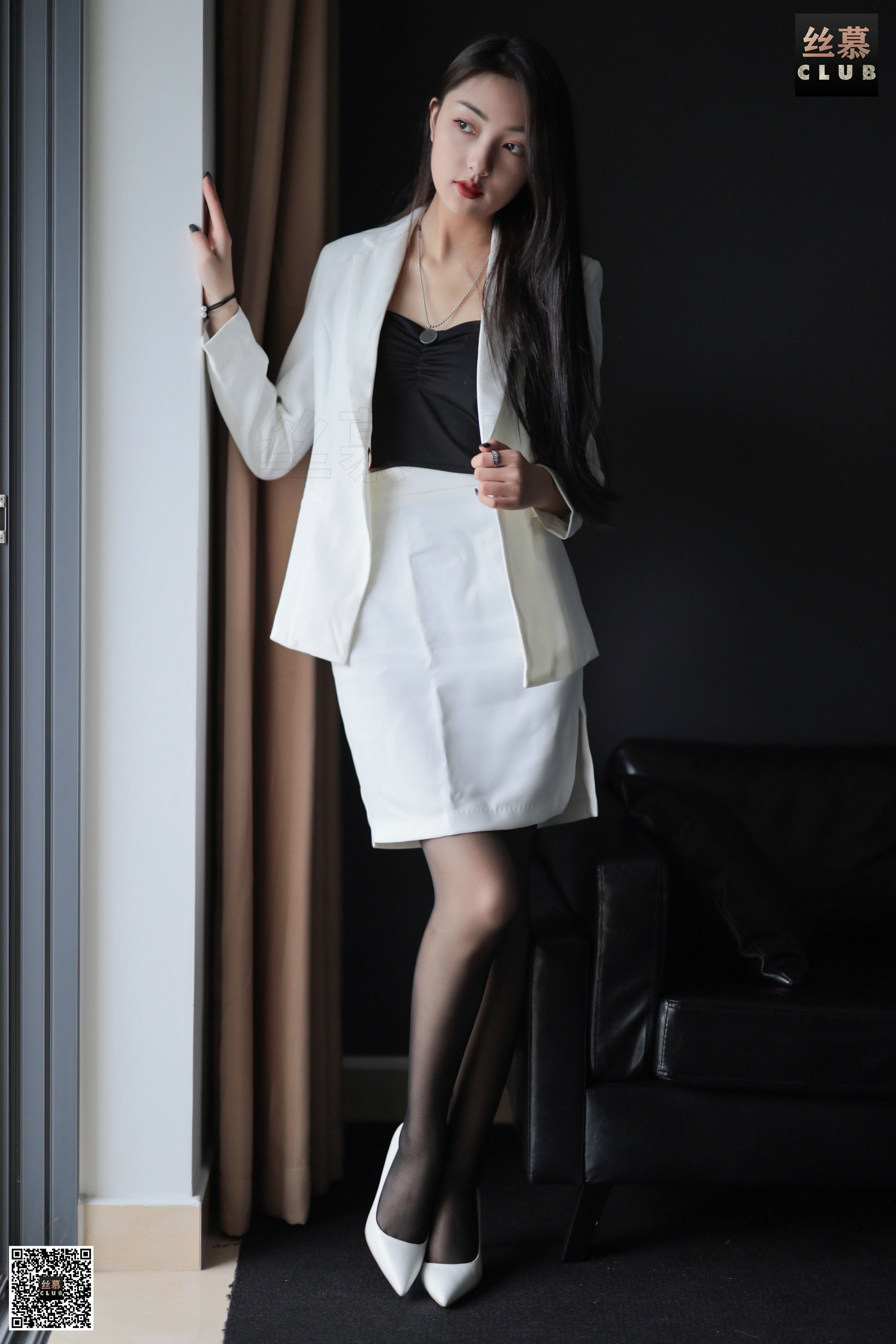 丝慕写真 职业白领 – 诗晴