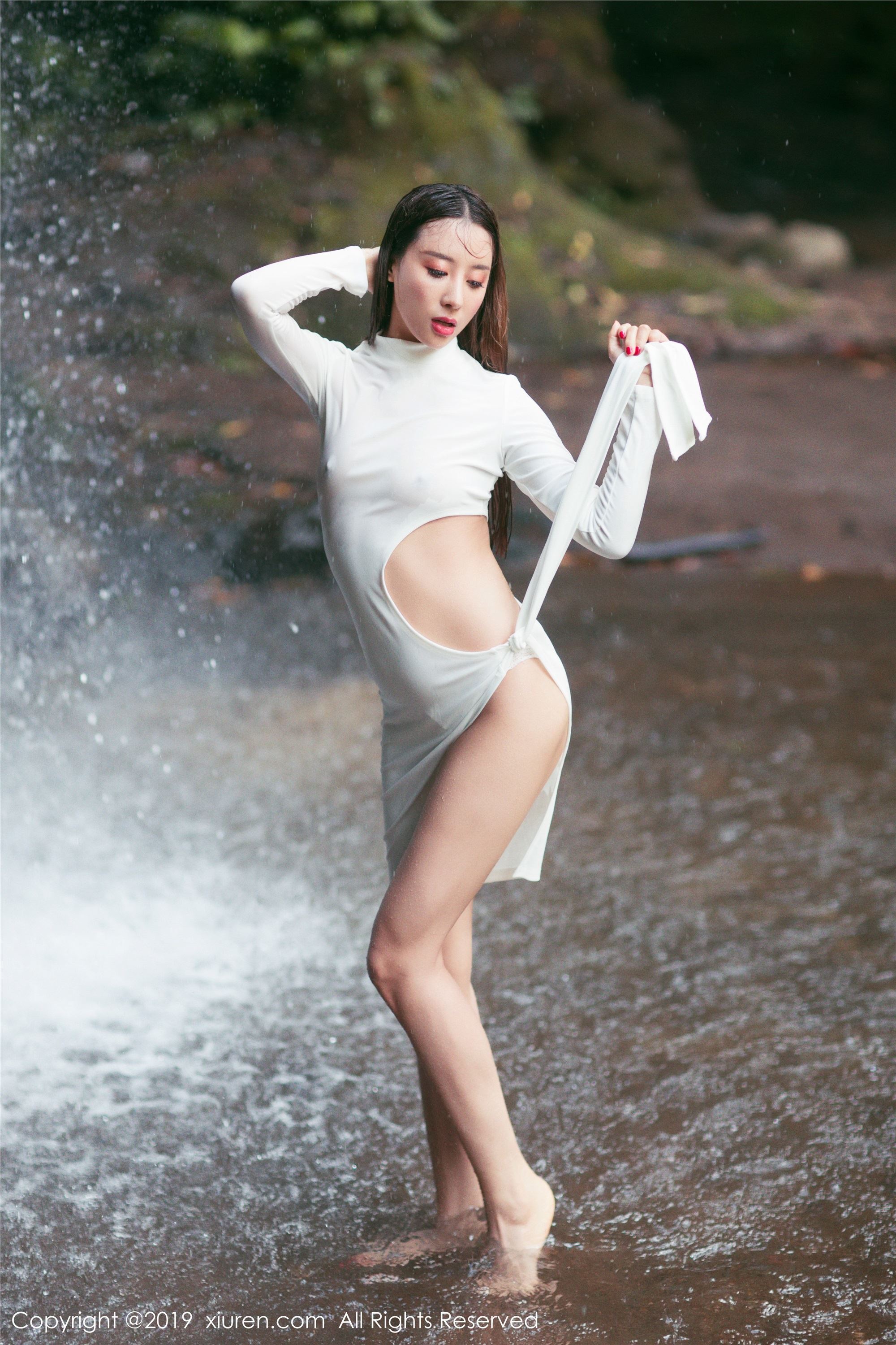 XIUREN秀人网 2019.08.28 No.1652 小尤奈