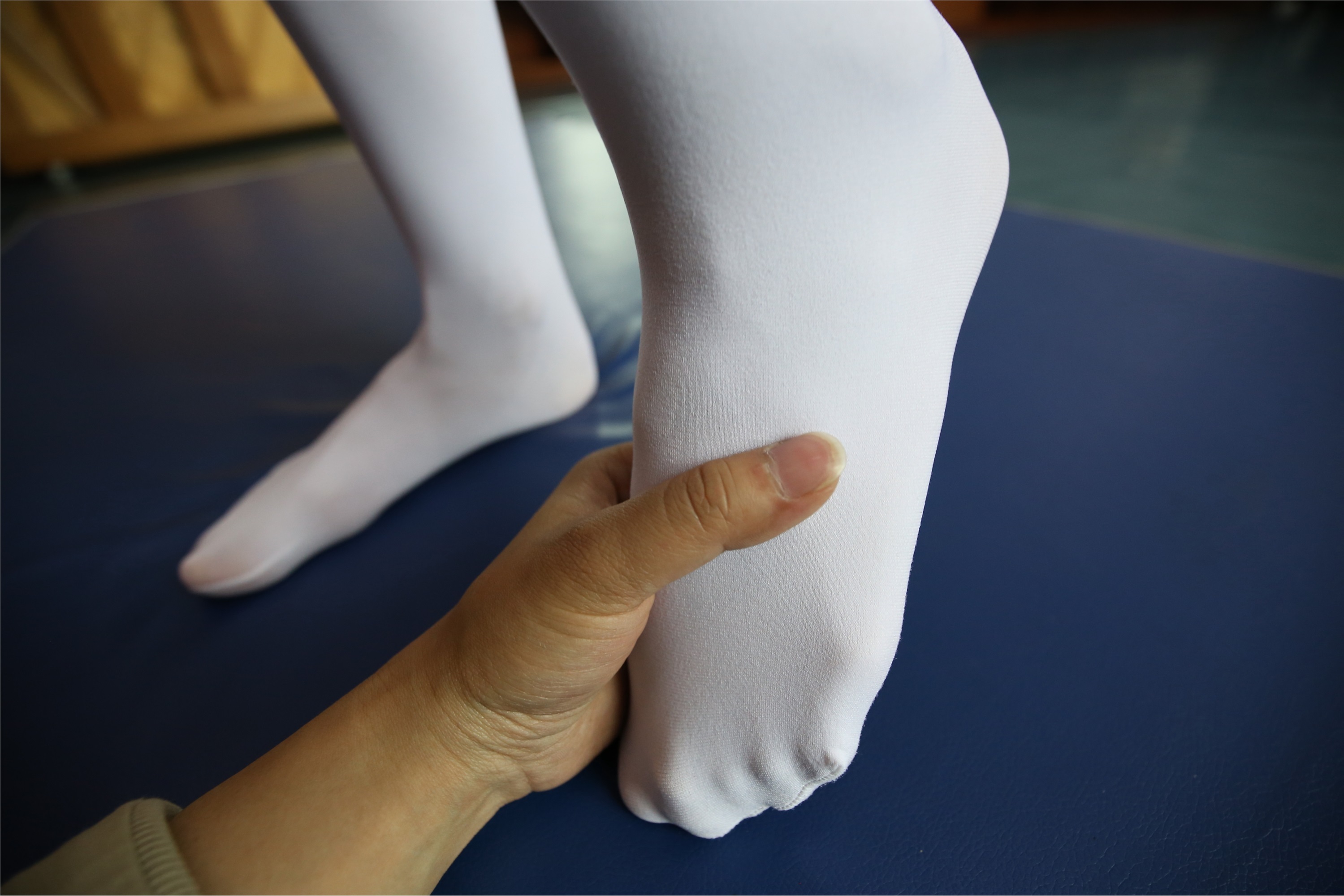 大西瓜美女图片 Z2-5 衬白丝900p1