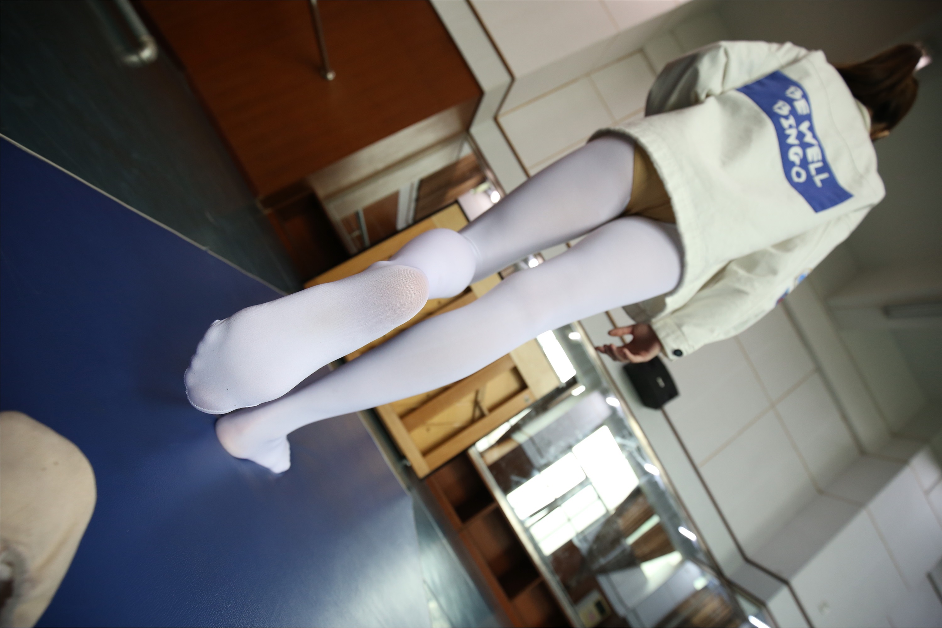 大西瓜美女图片 Z2-5 衬白丝900p1