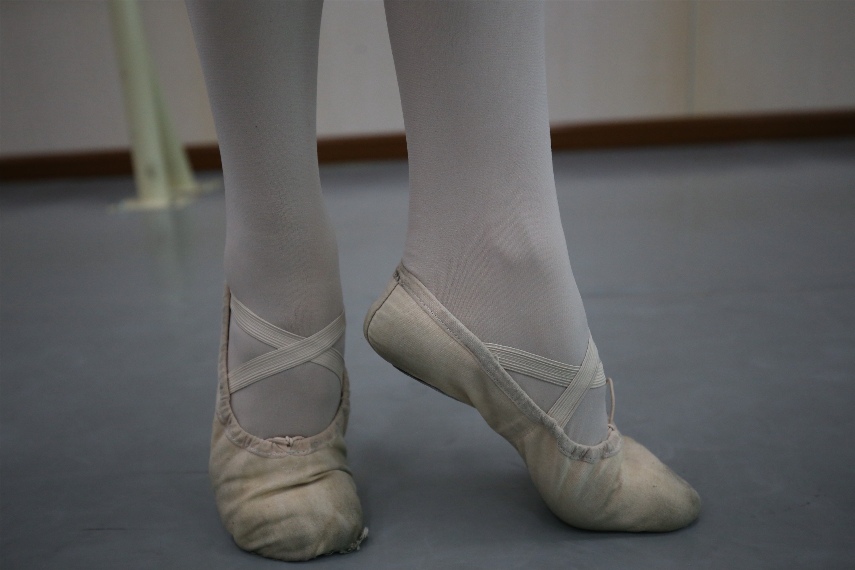 大西瓜美女图片 Z2-5 衬白丝900p5