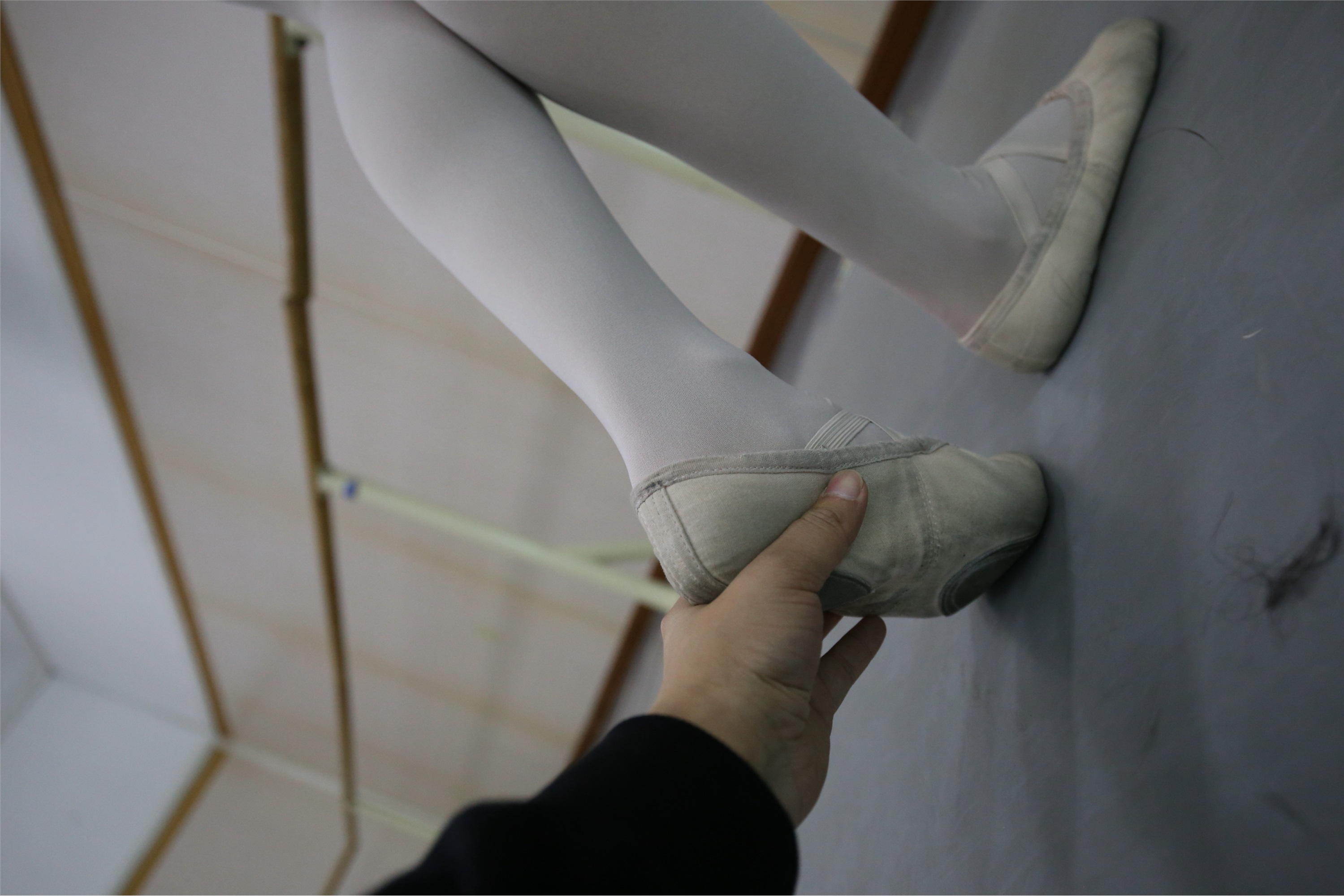 大西瓜美女图片 Z2-5 衬白丝900p5