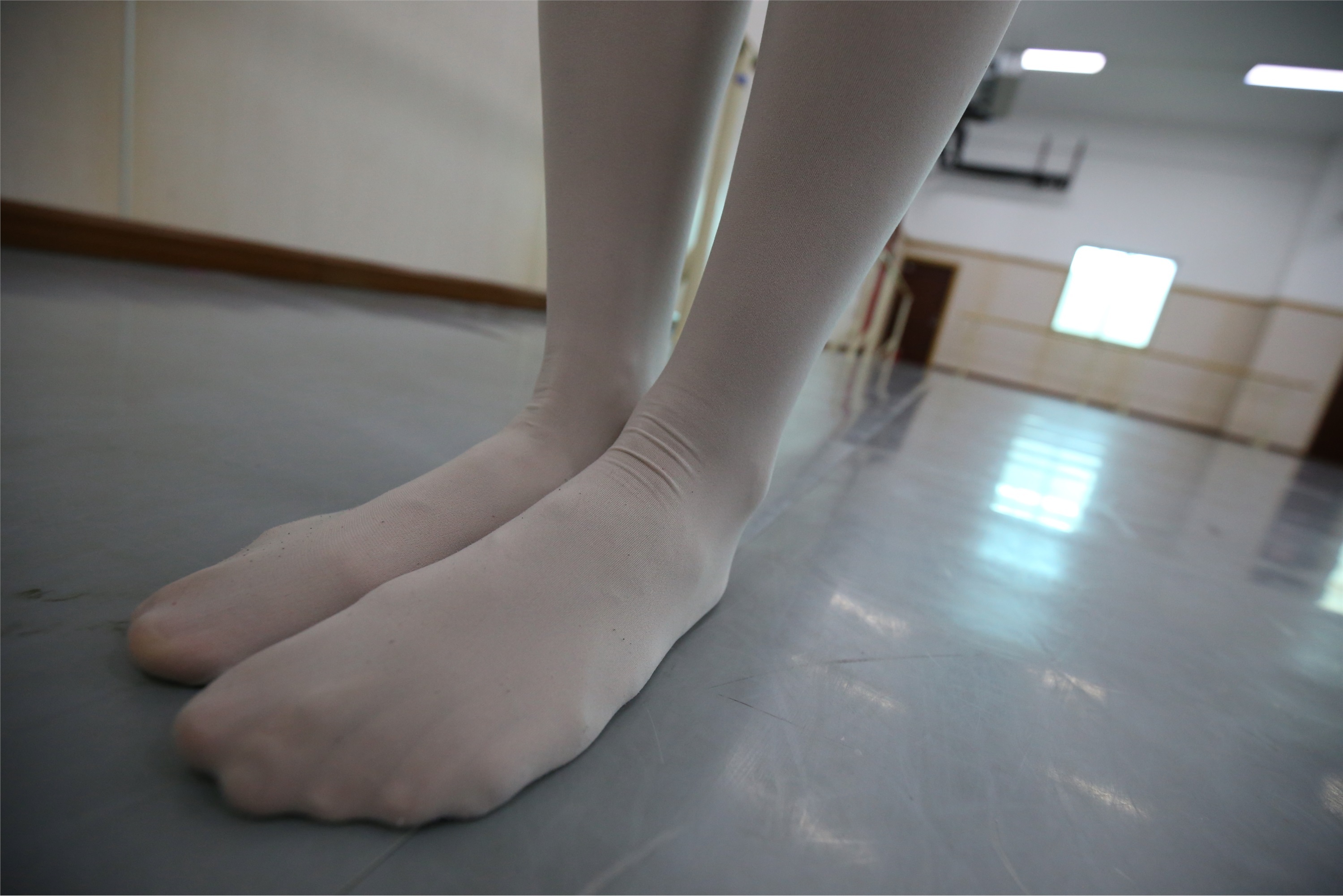 大西瓜美女图片 Z2-5 衬白丝900p5