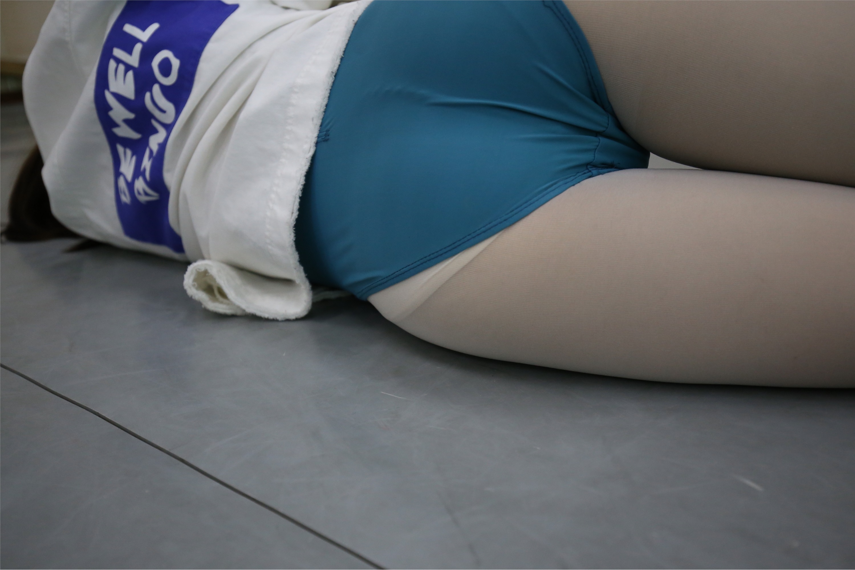 大西瓜美女图片 Z2-5 衬白丝900p6