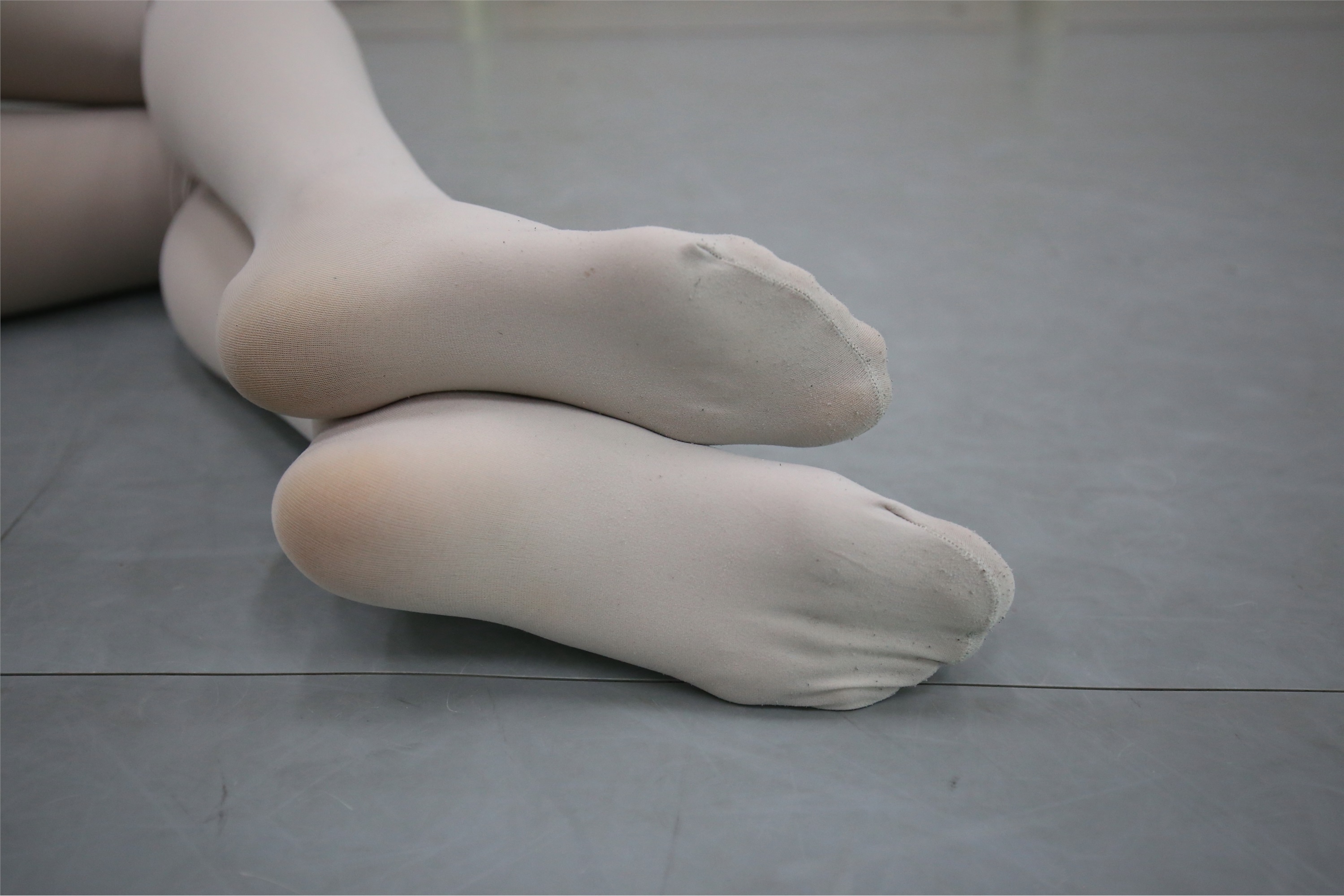 大西瓜美女图片 Z2-5 衬白丝900p6