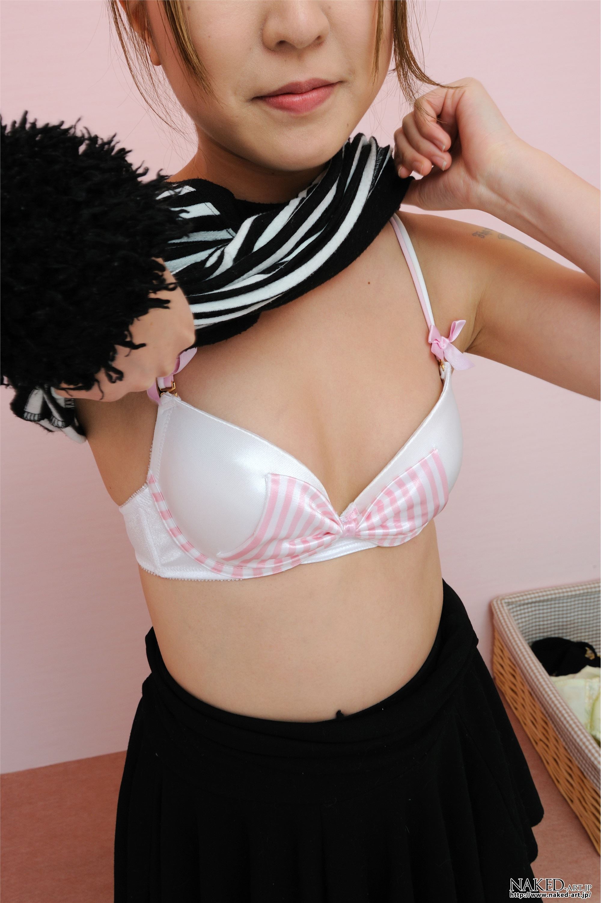 Naked-art 2019.09.13 NO.01072 下着試着室 葵乃愛