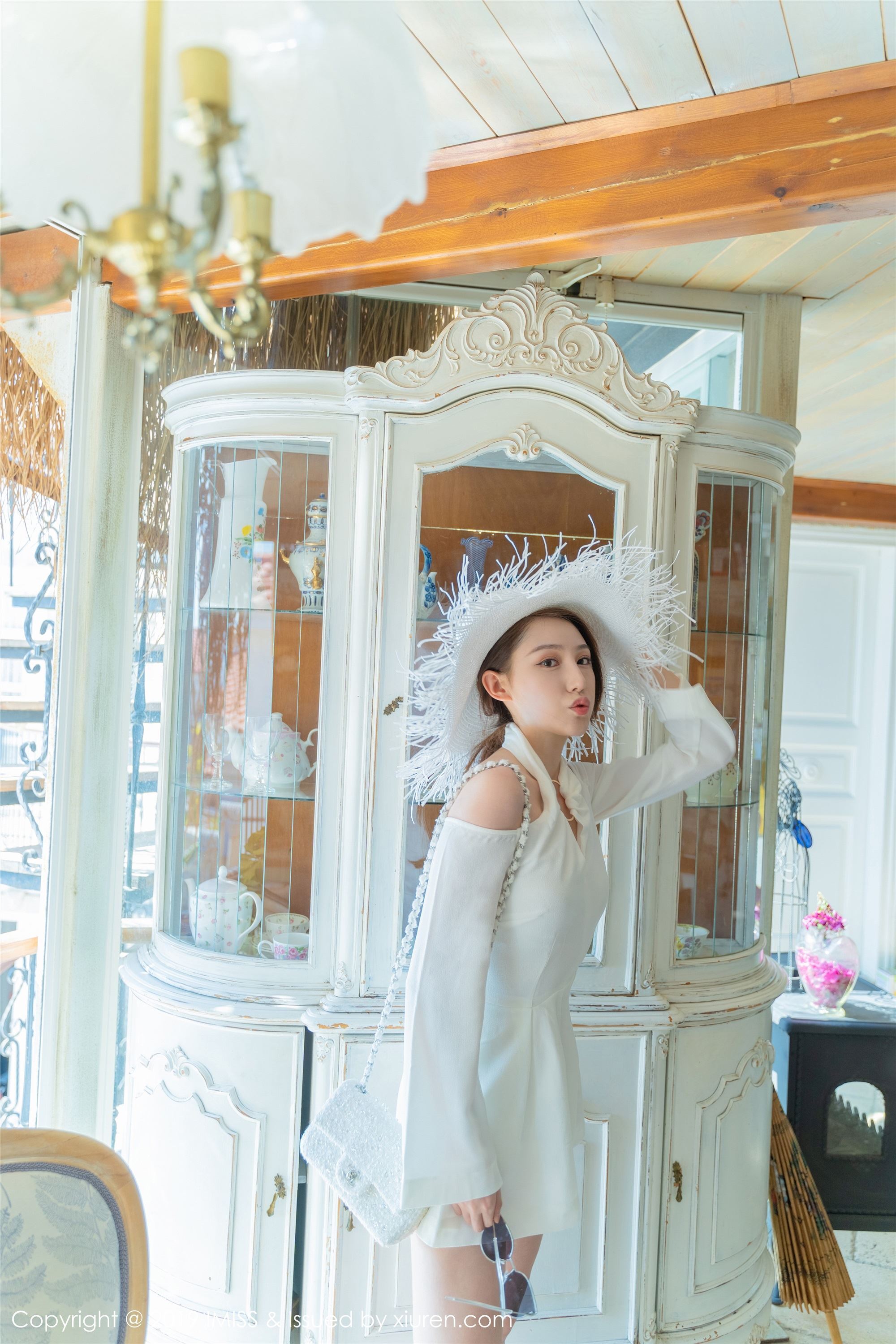 IMISS爱蜜社 2019.08.09 VOL.368 Lynn刘奕宁