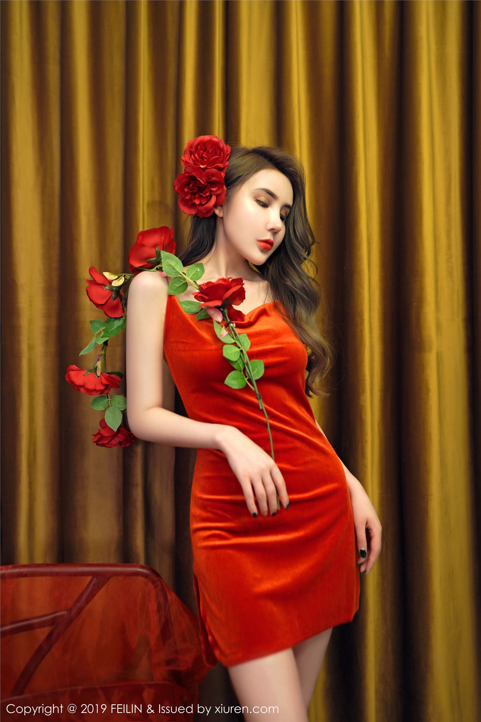 FEILIN嗲囡囡 2019.08.09 VOL.200 伍月may