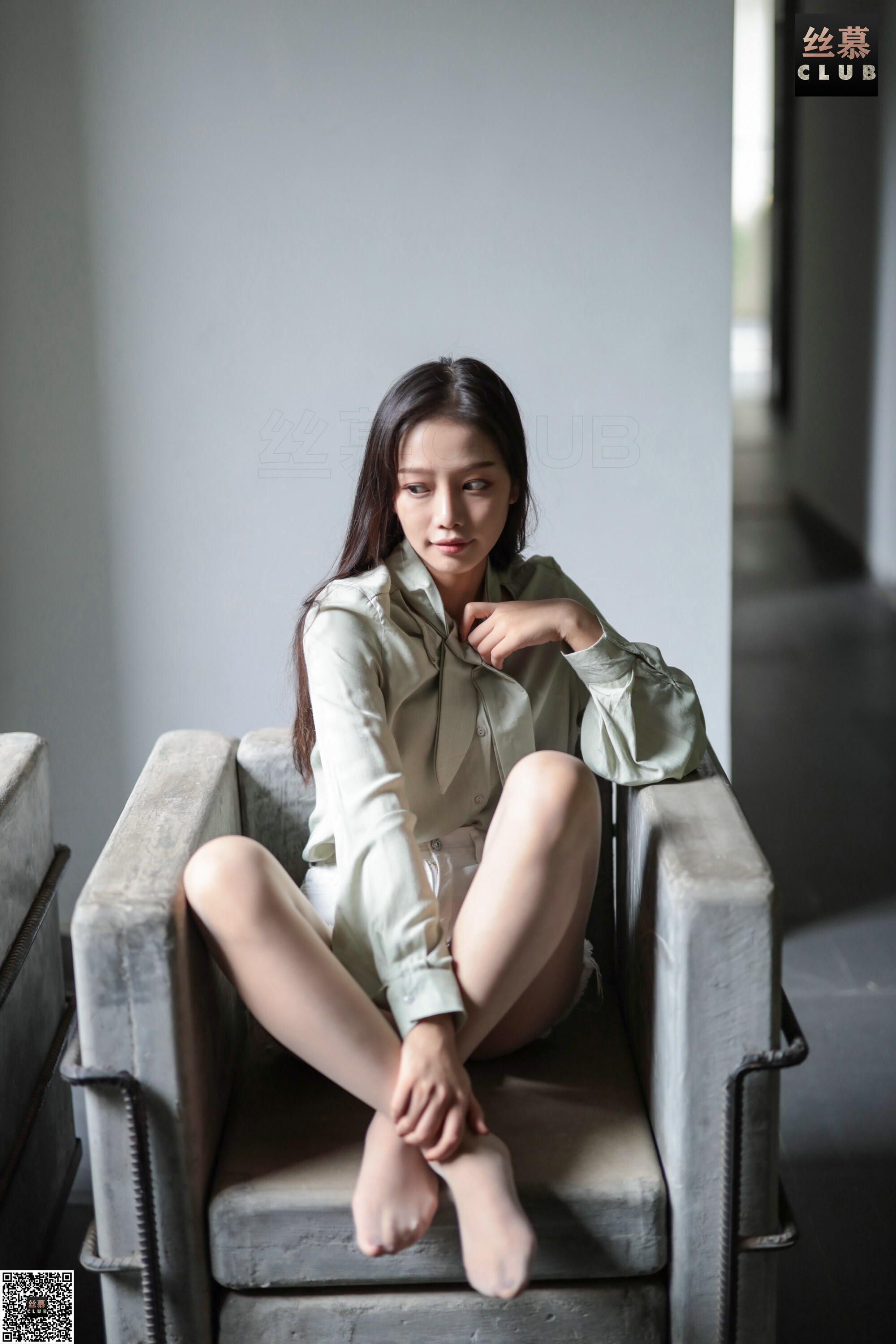 丝慕写真 SM095 小舒淇 – 肉丝女骑手