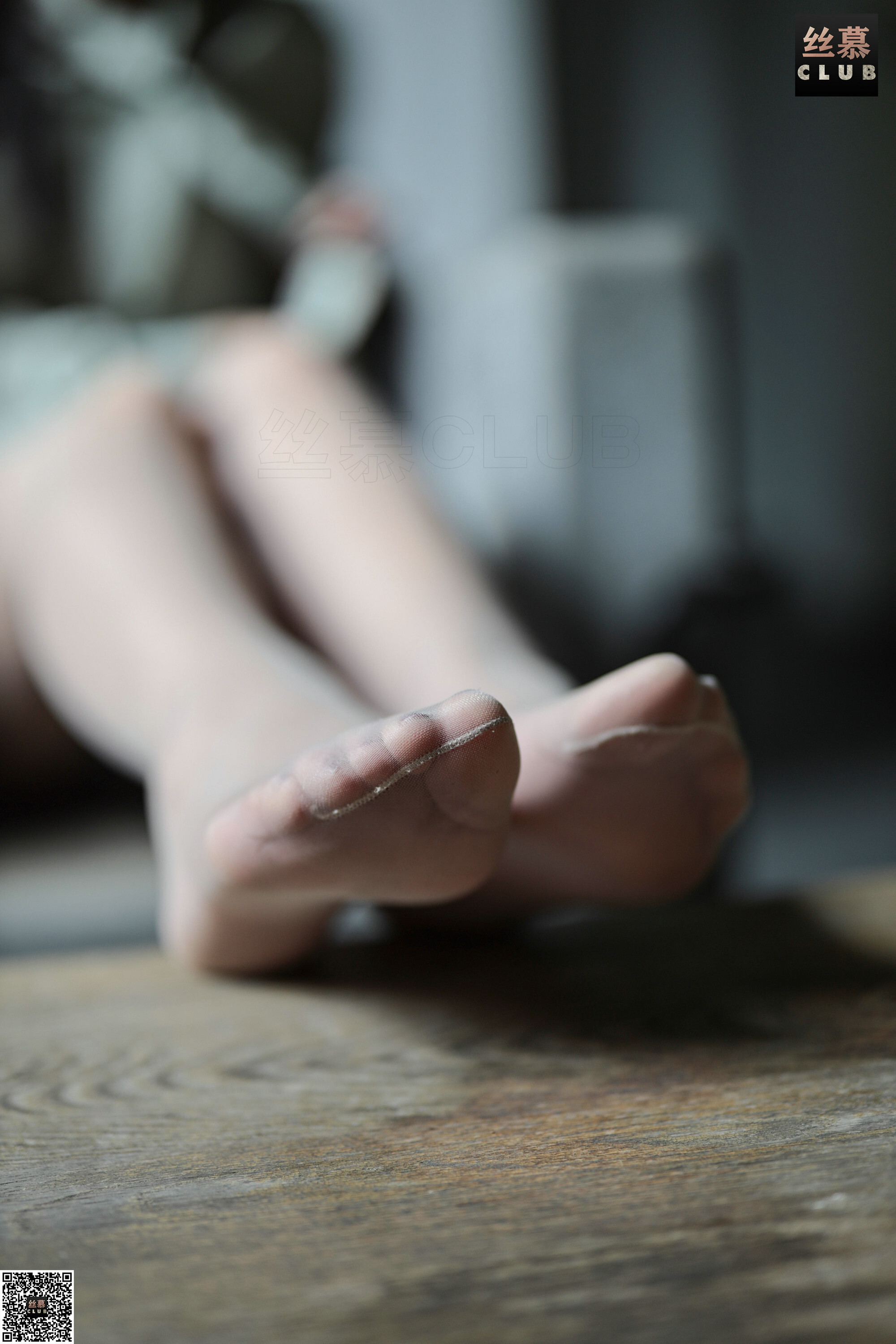 丝慕写真 SM095 小舒淇 – 肉丝女骑手