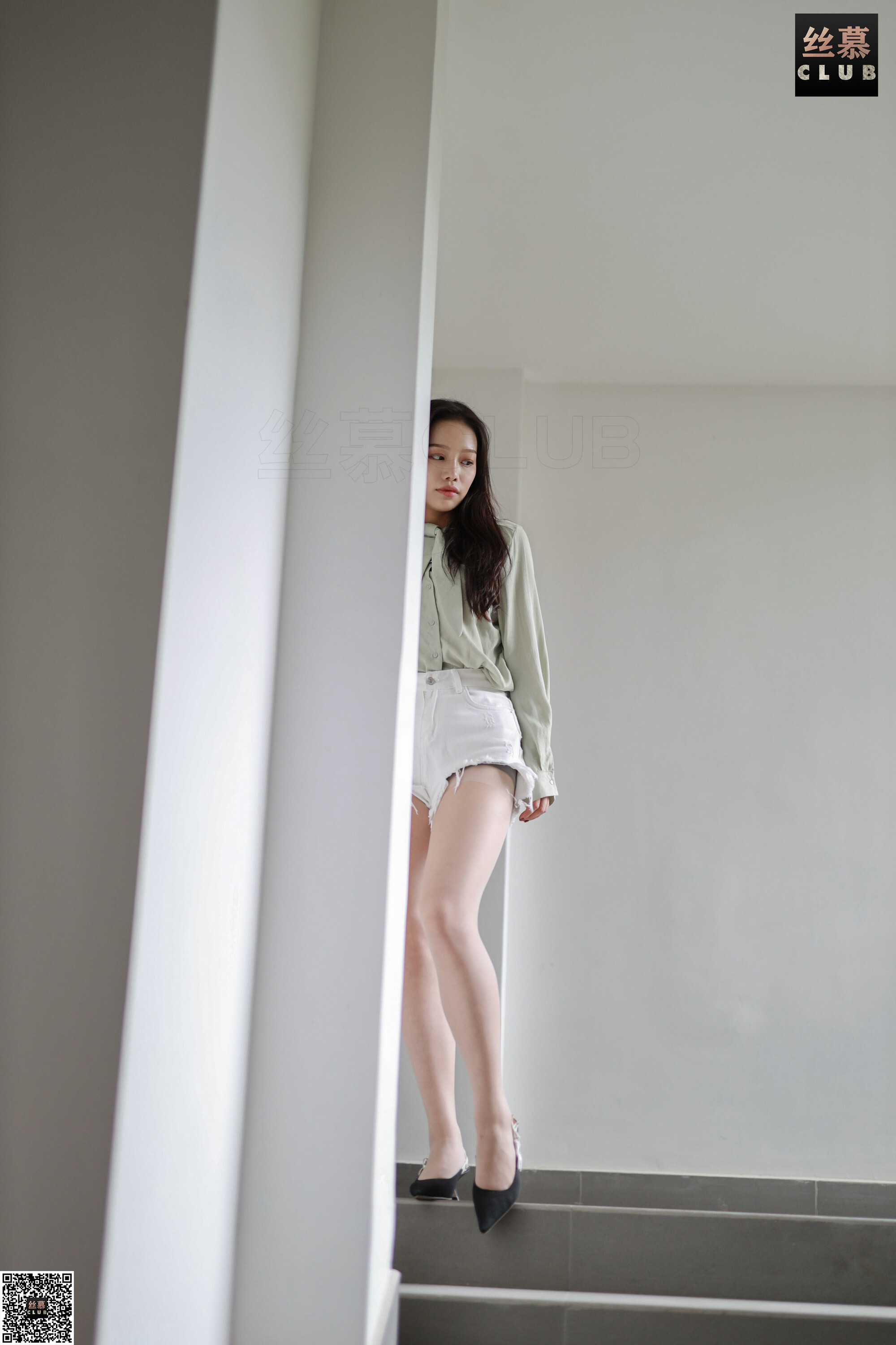 丝慕写真 SM095 小舒淇 – 肉丝女骑手