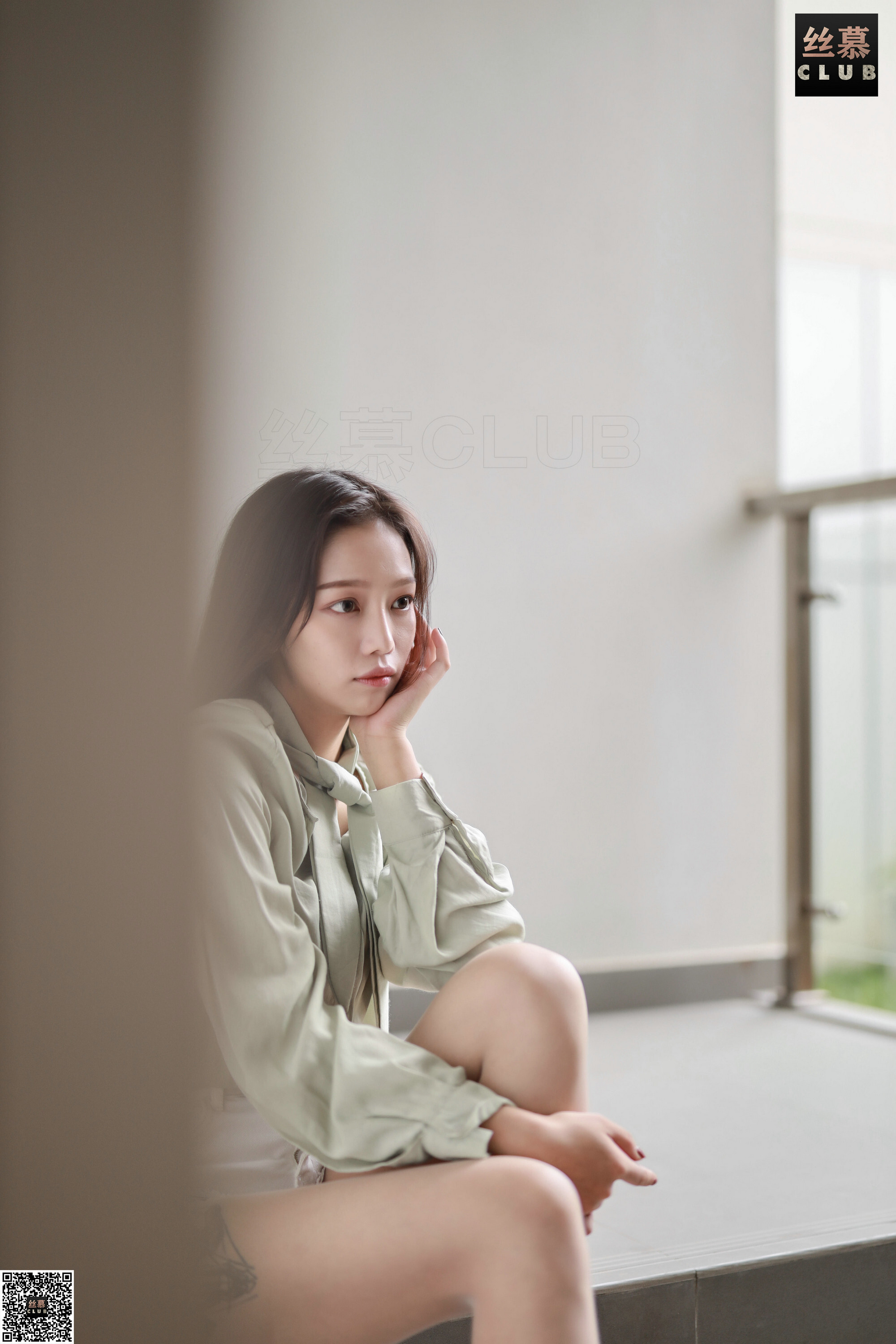 丝慕写真 SM095 小舒淇 – 肉丝女骑手