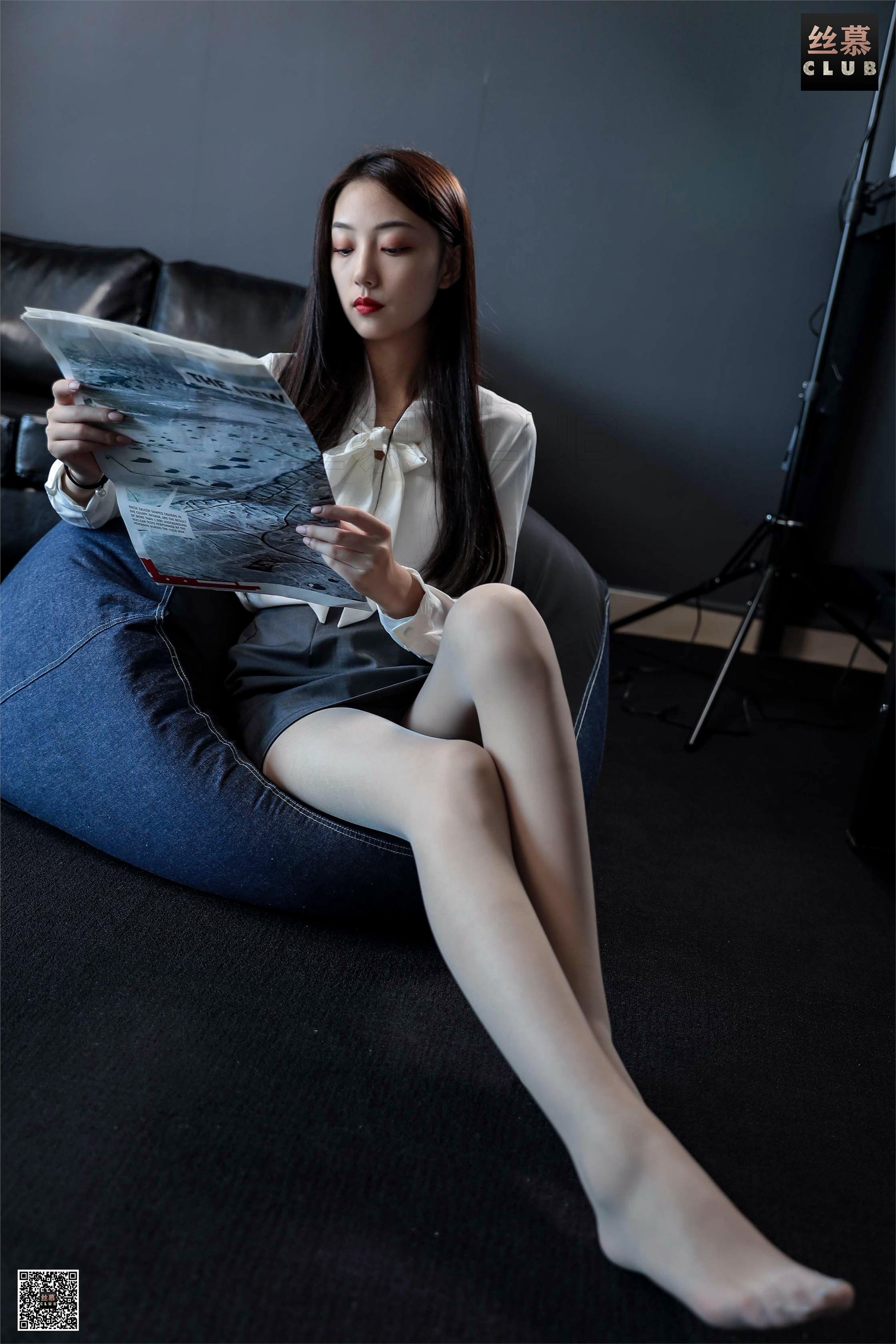 丝慕写真 晴晴 – 与众不同的气质