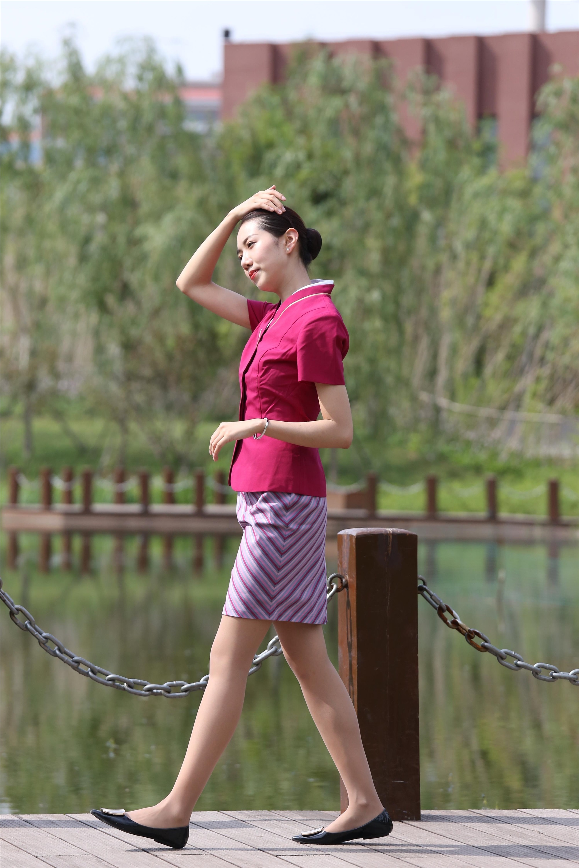 大西瓜美女图片 Z3-3 裤妹制服623p1