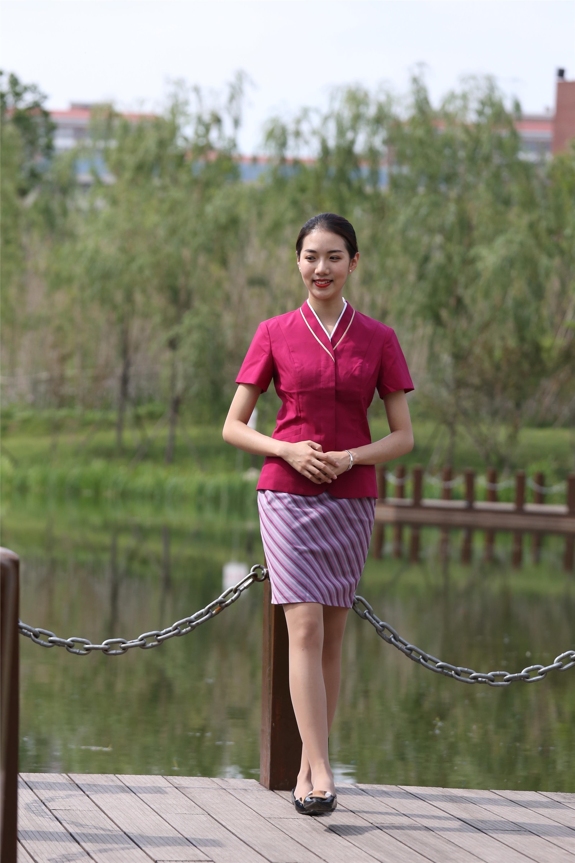 大西瓜美女图片 Z3-3 裤妹制服623p1