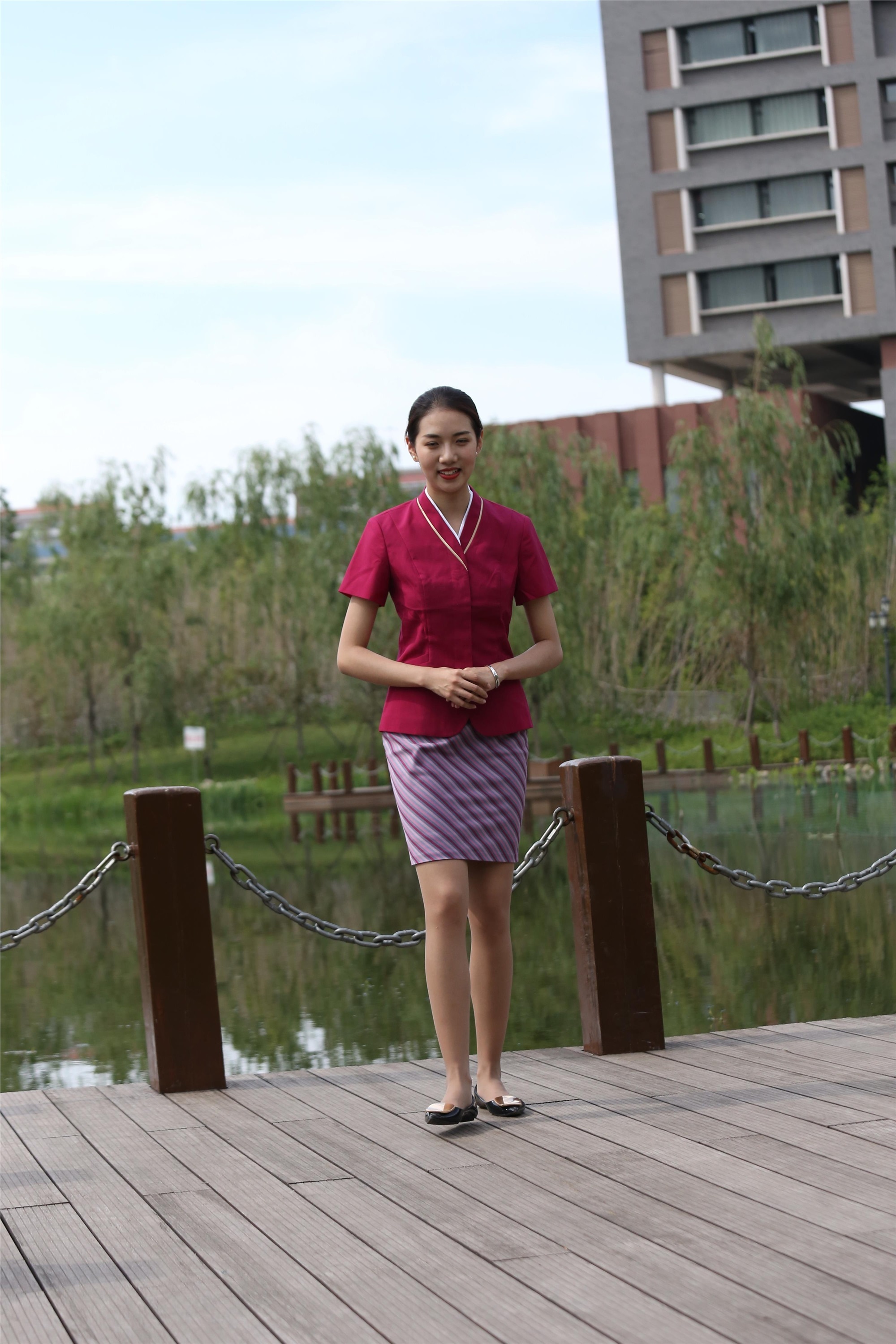 大西瓜美女图片 Z3-3 裤妹制服623p1