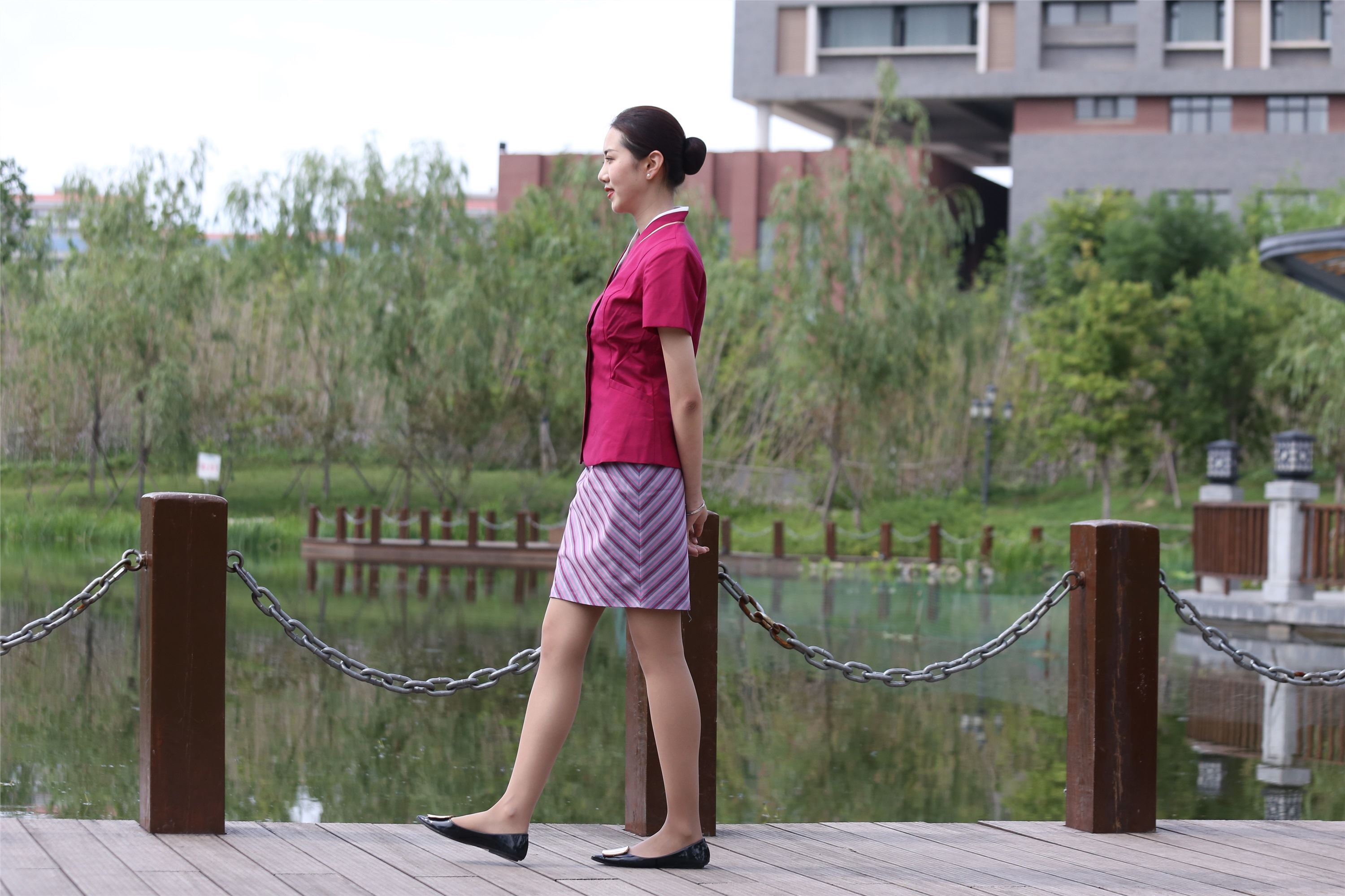 大西瓜美女图片 Z3-3 裤妹制服623p2