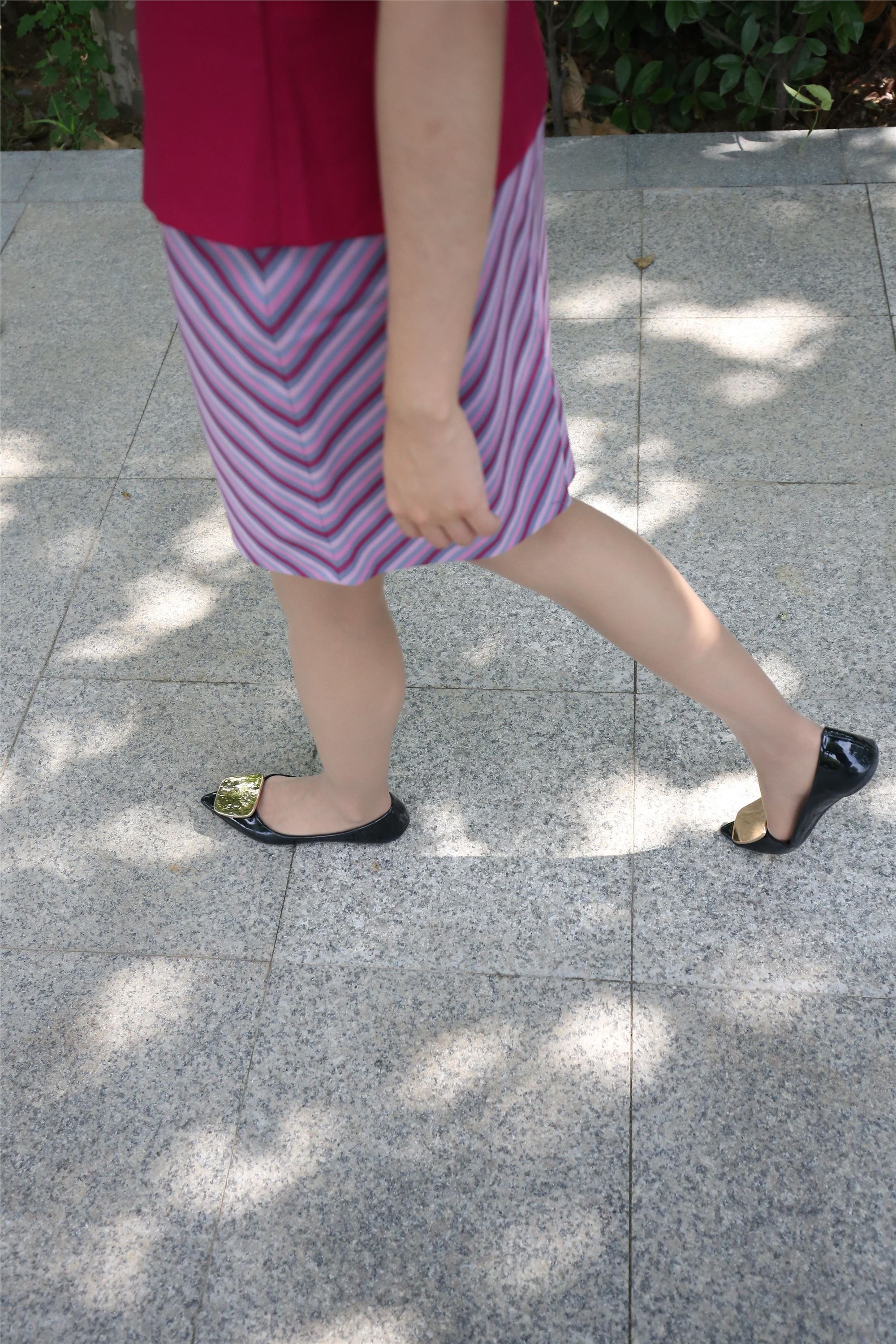 大西瓜美女图片 Z3-3 裤妹制服623p3